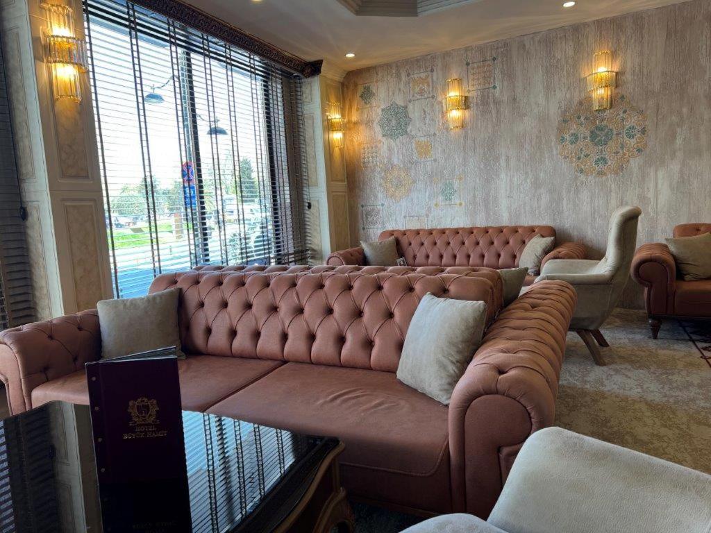 Hotel Buyuk Hamit becomes Buyuk Hamit Otel. - Image 38