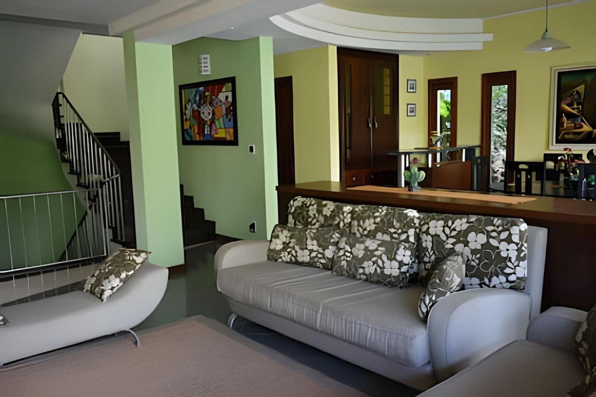 Recanto com Piscina, Gourmet, Lareira e Playground
