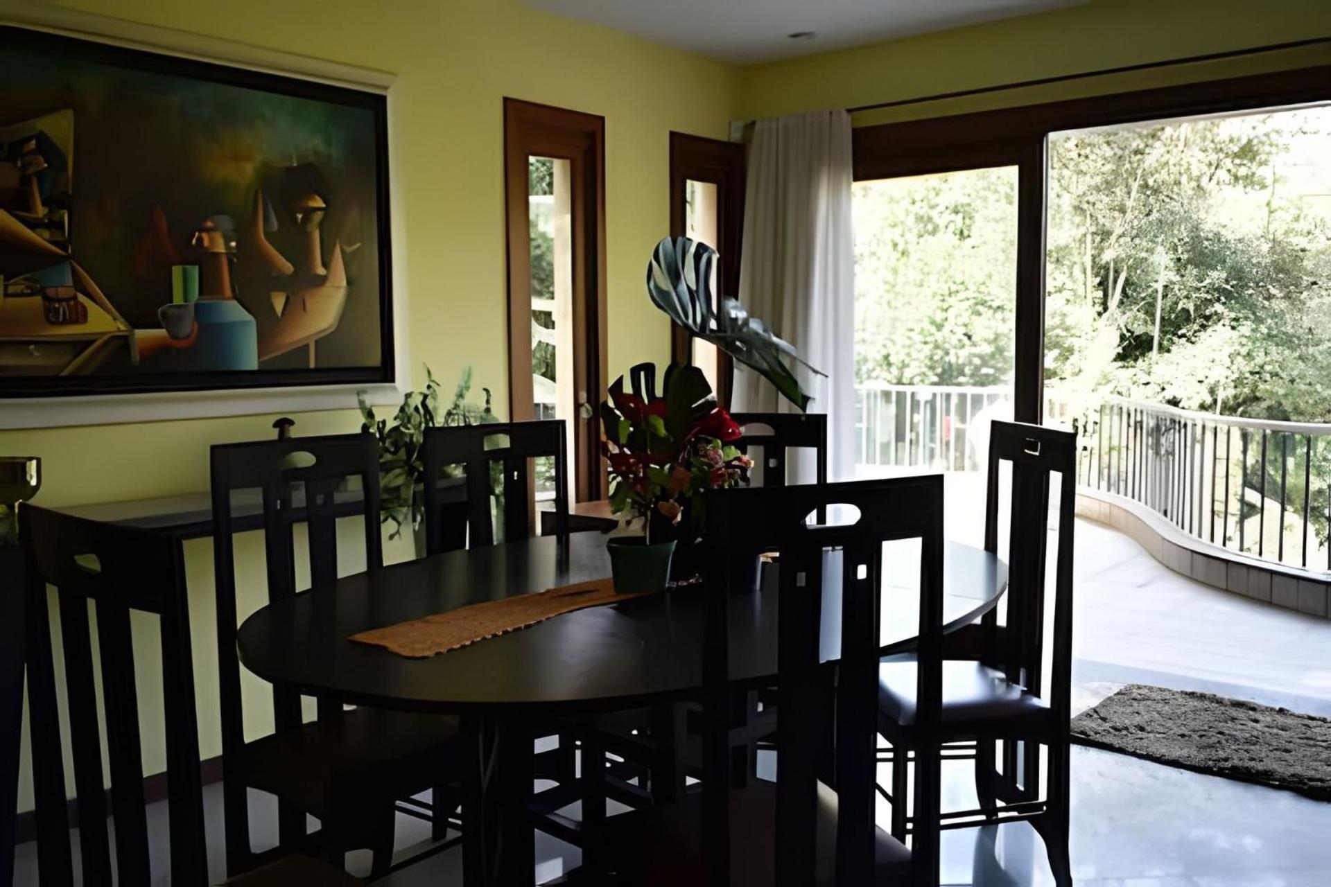 Recanto com Piscina, Gourmet, Lareira e Playground