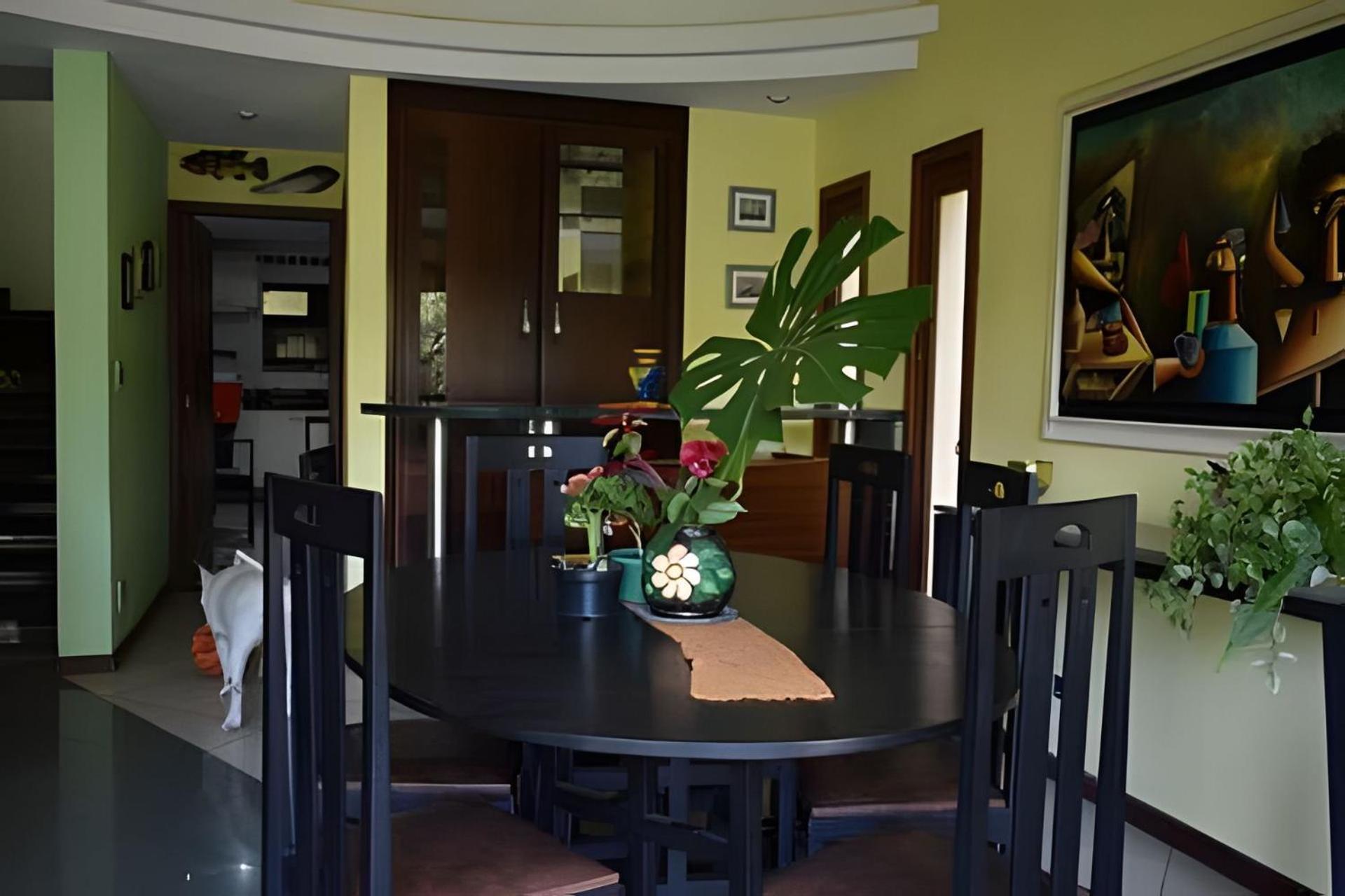 Recanto com Piscina, Gourmet, Lareira e Playground