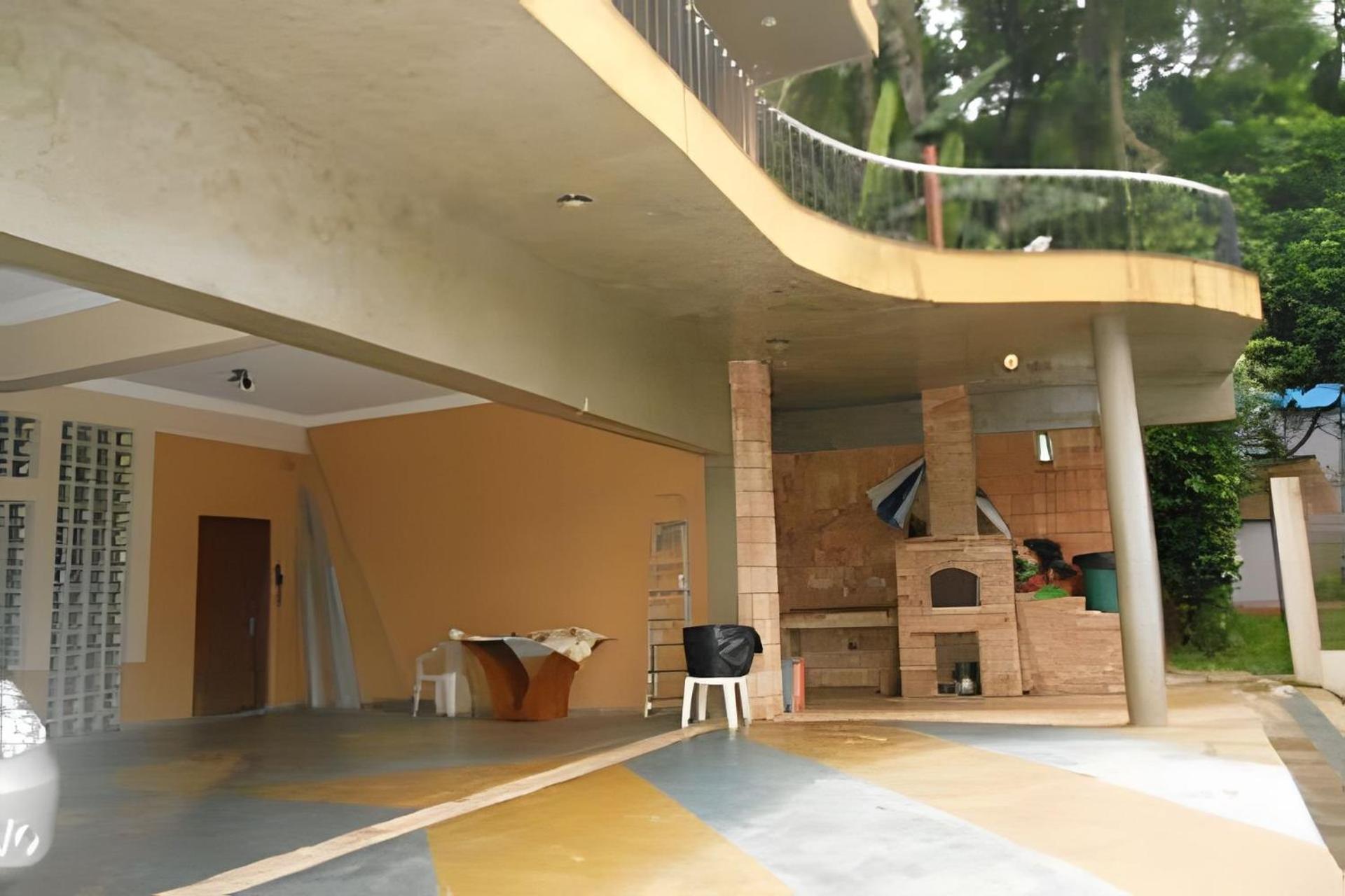 Recanto com Piscina, Gourmet, Lareira e Playground