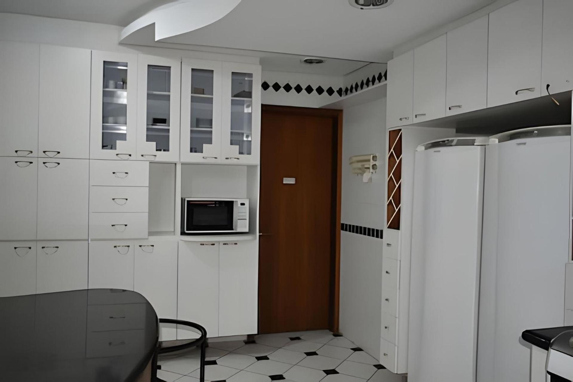 Recanto com Piscina, Gourmet, Lareira e Playground