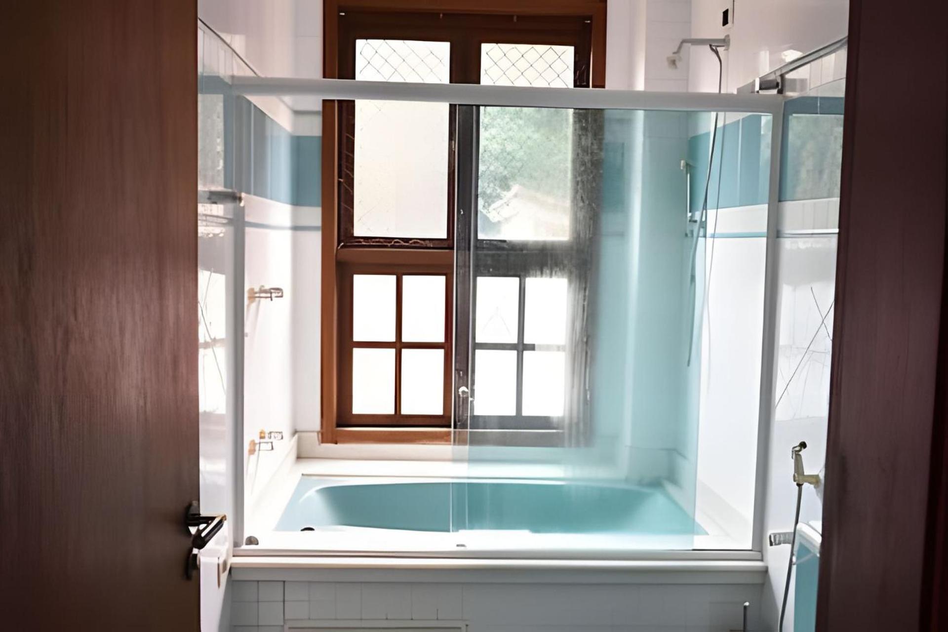 Recanto com Piscina, Gourmet, Lareira e Playground