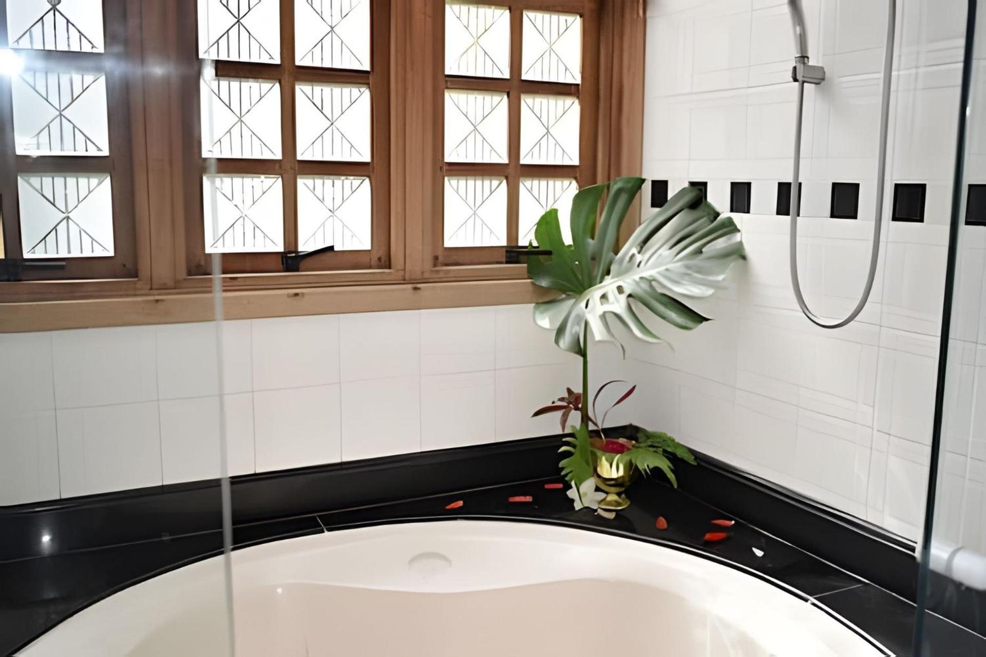 Recanto com Piscina, Gourmet, Lareira e Playground