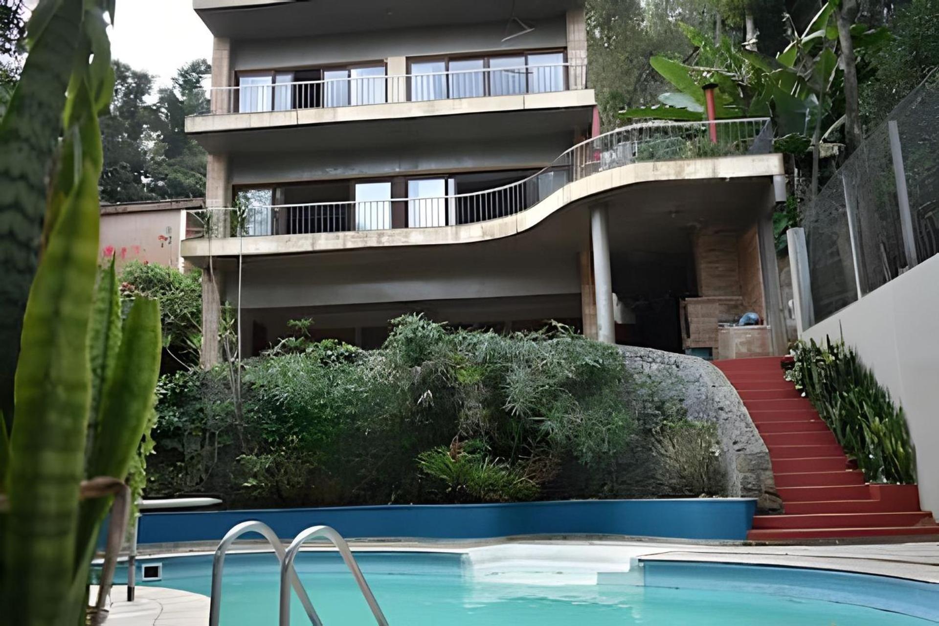 Recanto com Piscina, Gourmet, Lareira e Playground