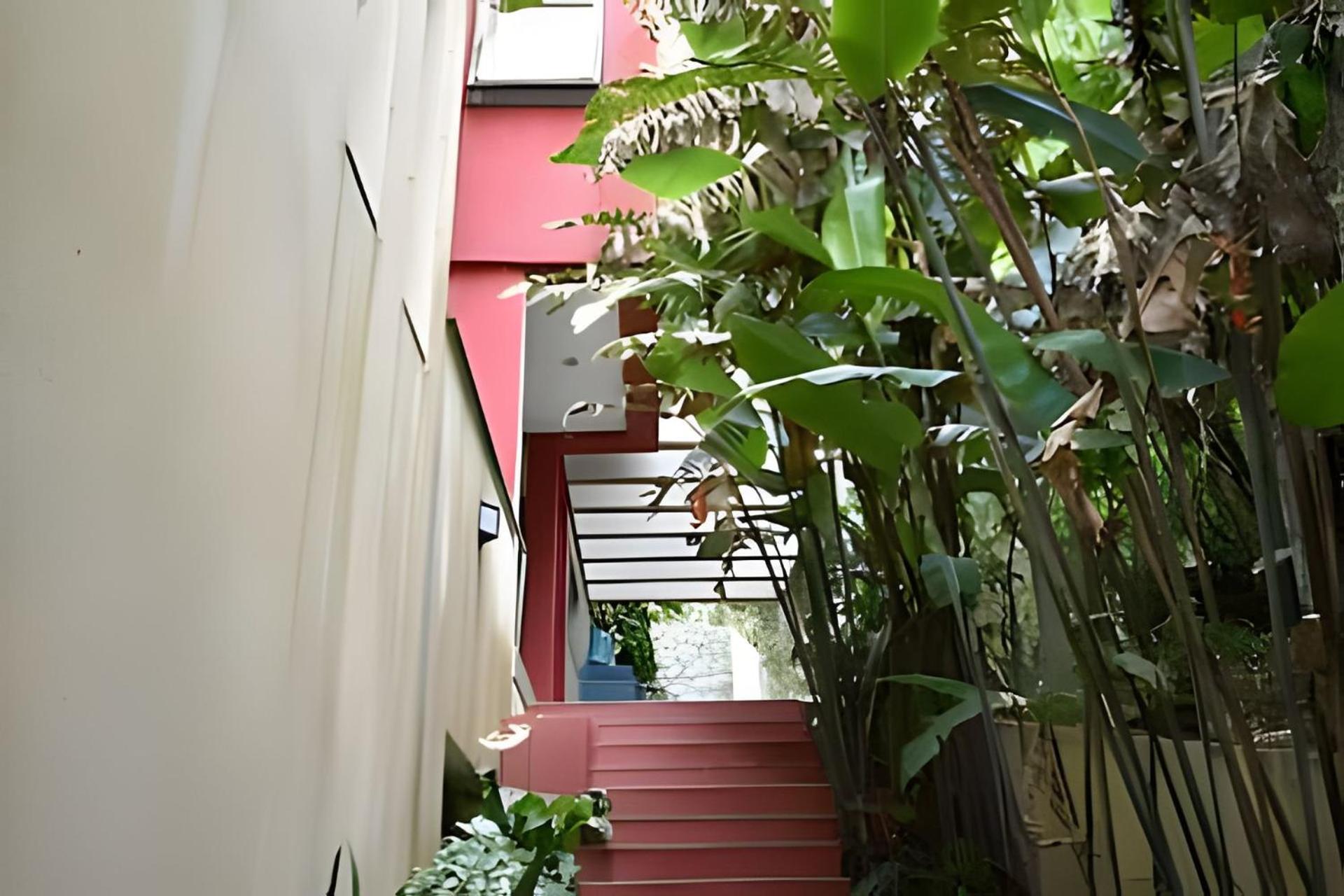 Recanto com Piscina, Gourmet, Lareira e Playground