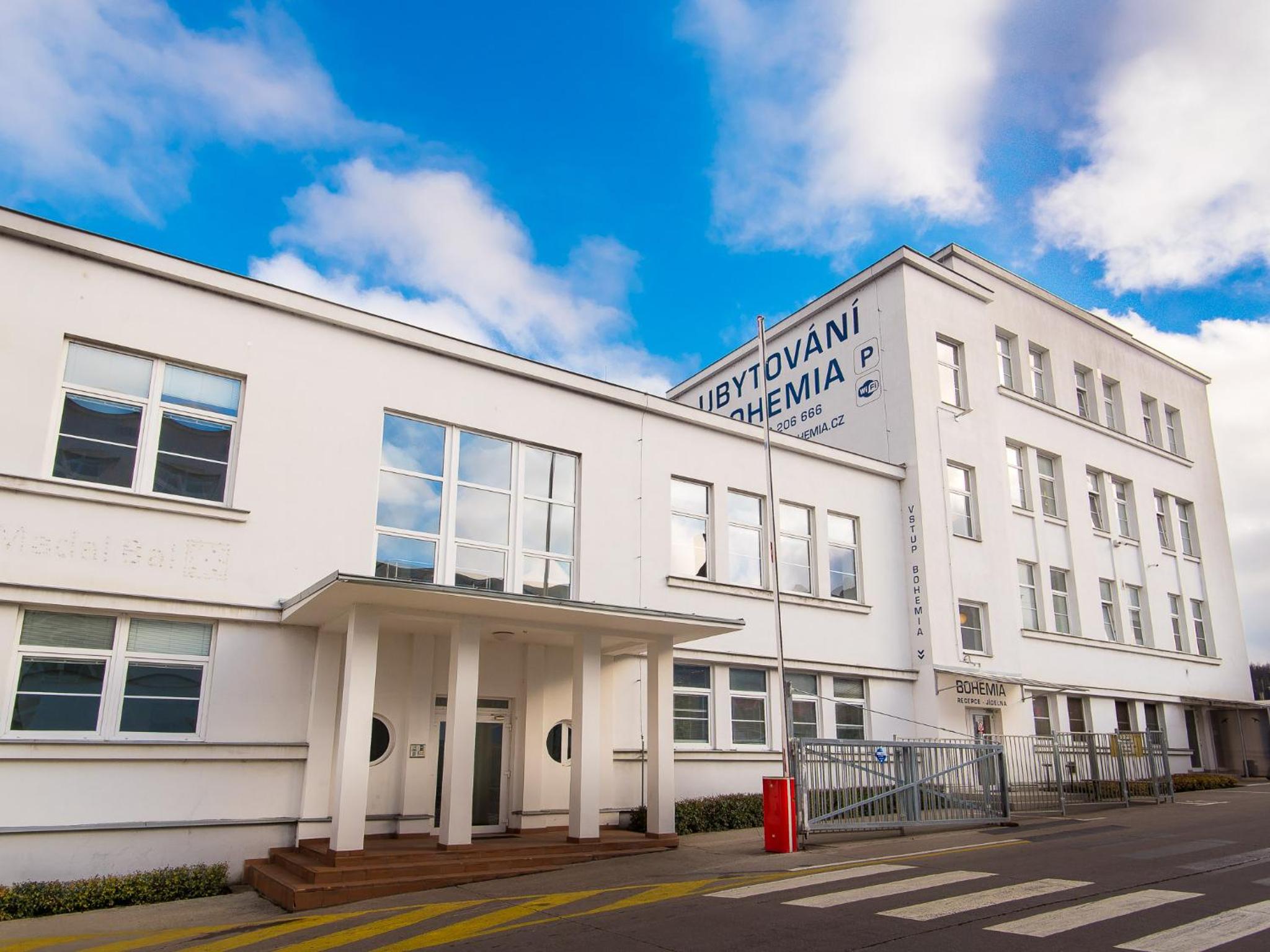 Hostel BOHEMIA