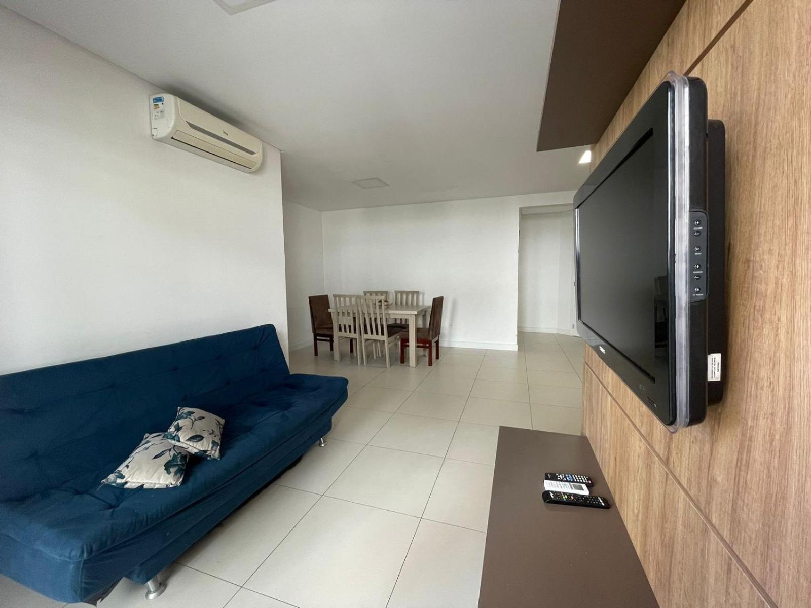 Apartamento dois quartos, condomínio Espelho Das Águas