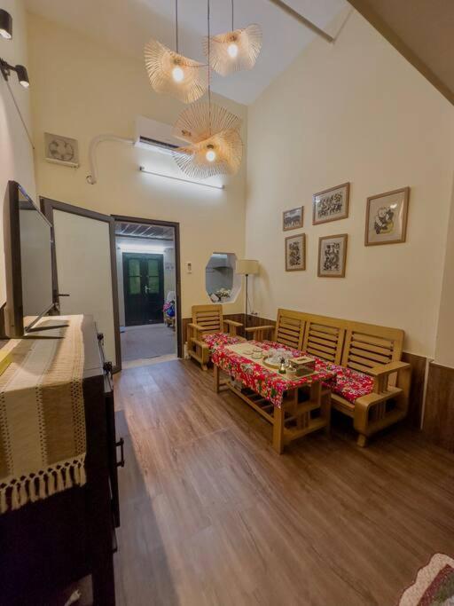 Ancient House, 2BRs,Heart of Oldquarter