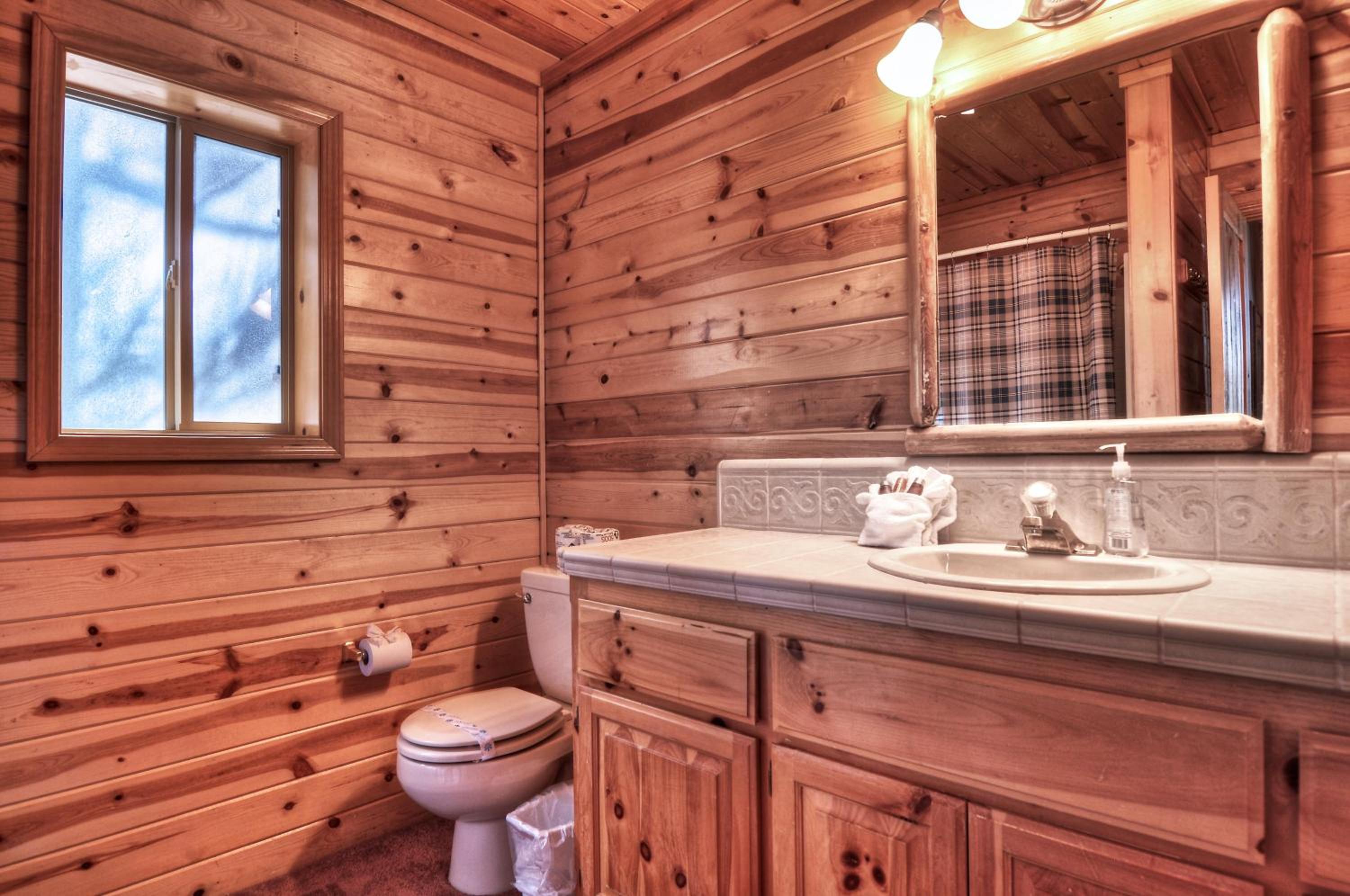 No. 16 Pine Lodge Outdoor Spa