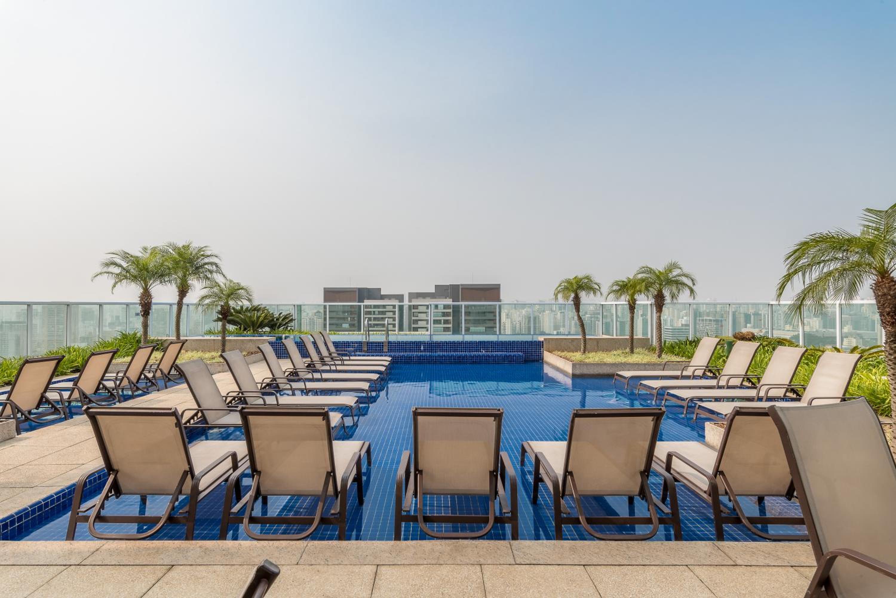 ESTILO, Conforto e Vista Panorâmica Ideal para Trabalho ou Lazer