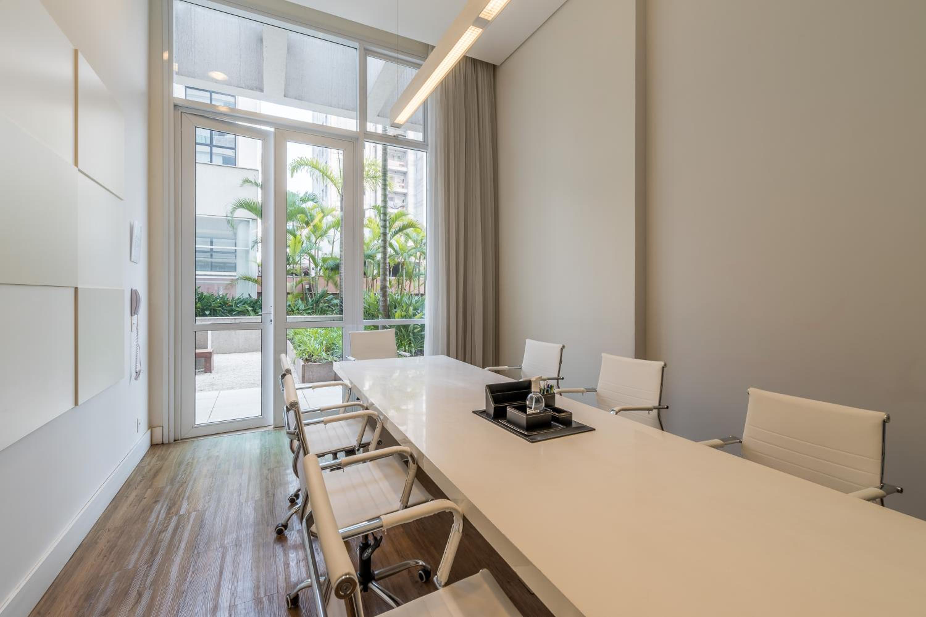 ESTILO, Conforto e Vista Panorâmica Ideal para Trabalho ou Lazer