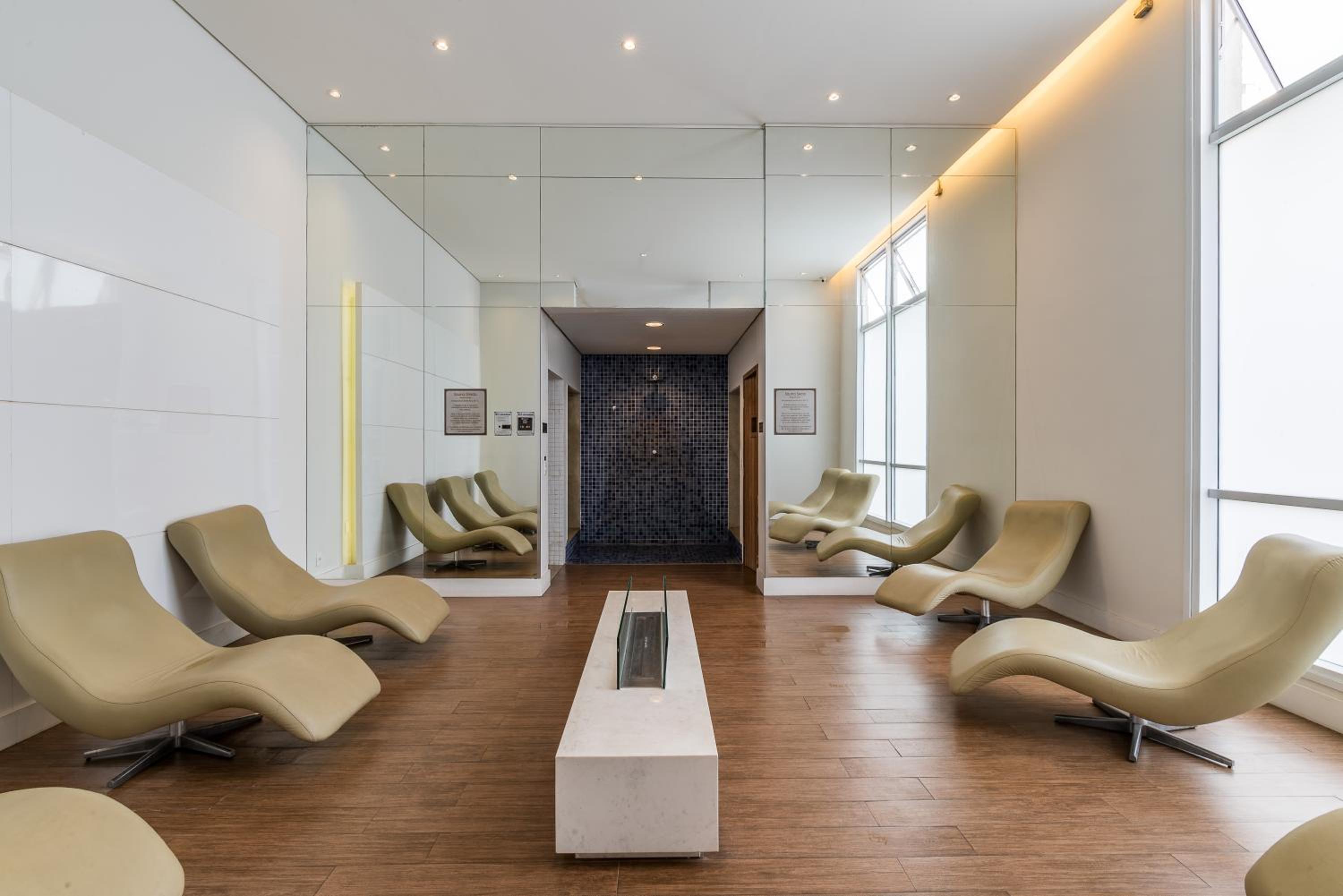 ESTILO, Conforto e Vista Panorâmica Ideal para Trabalho ou Lazer