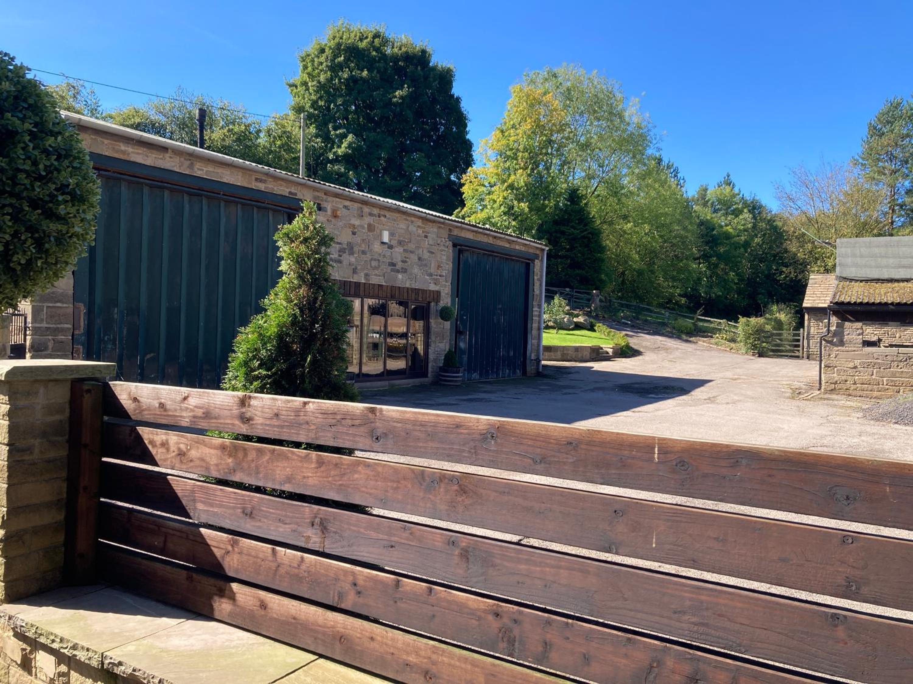 Pingle Nook Barn, Denby Dale - luxury accommodation on the farm view 4