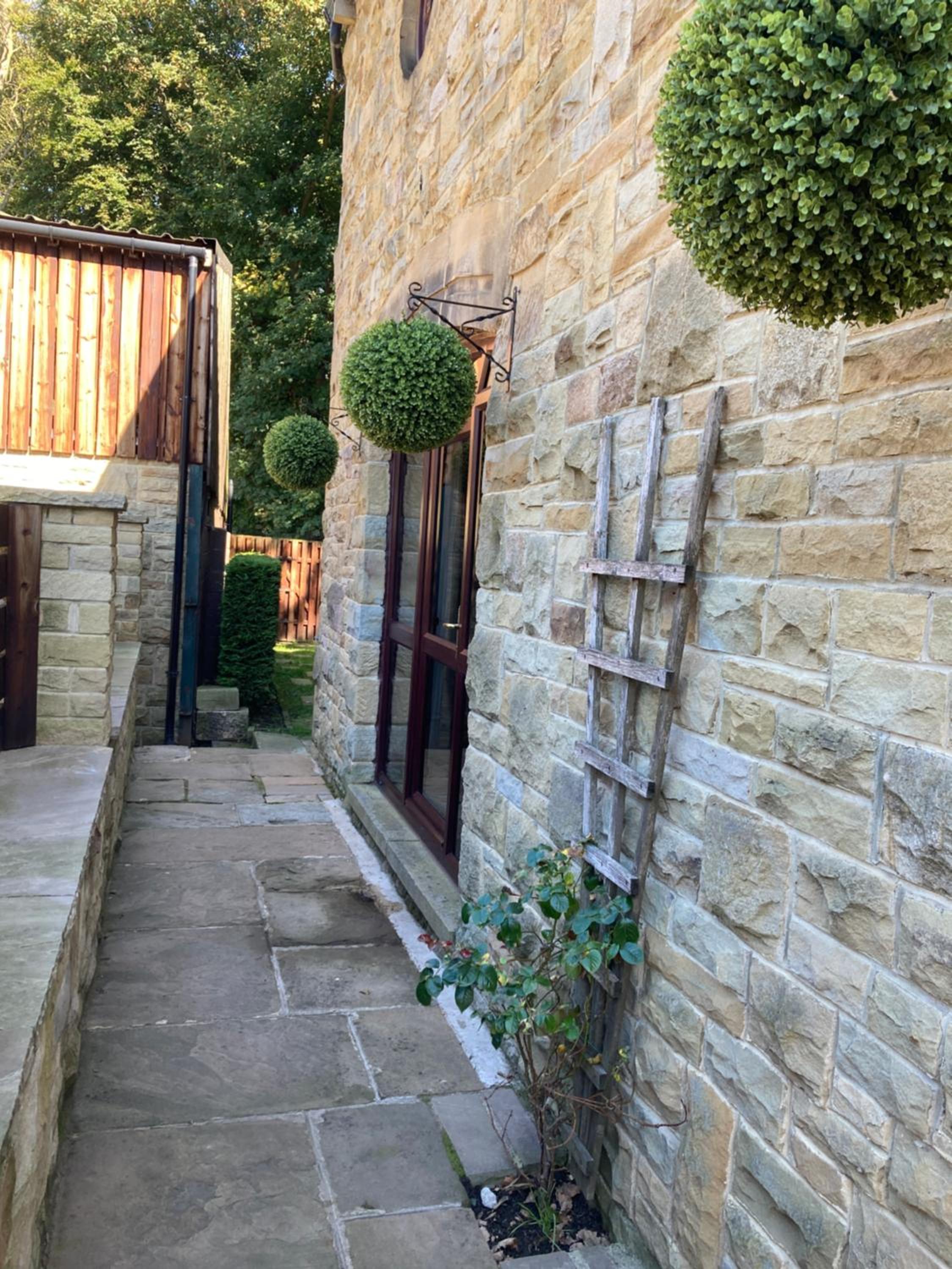 Pingle Nook Barn, Denby Dale - luxury accommodation on the farm view 3