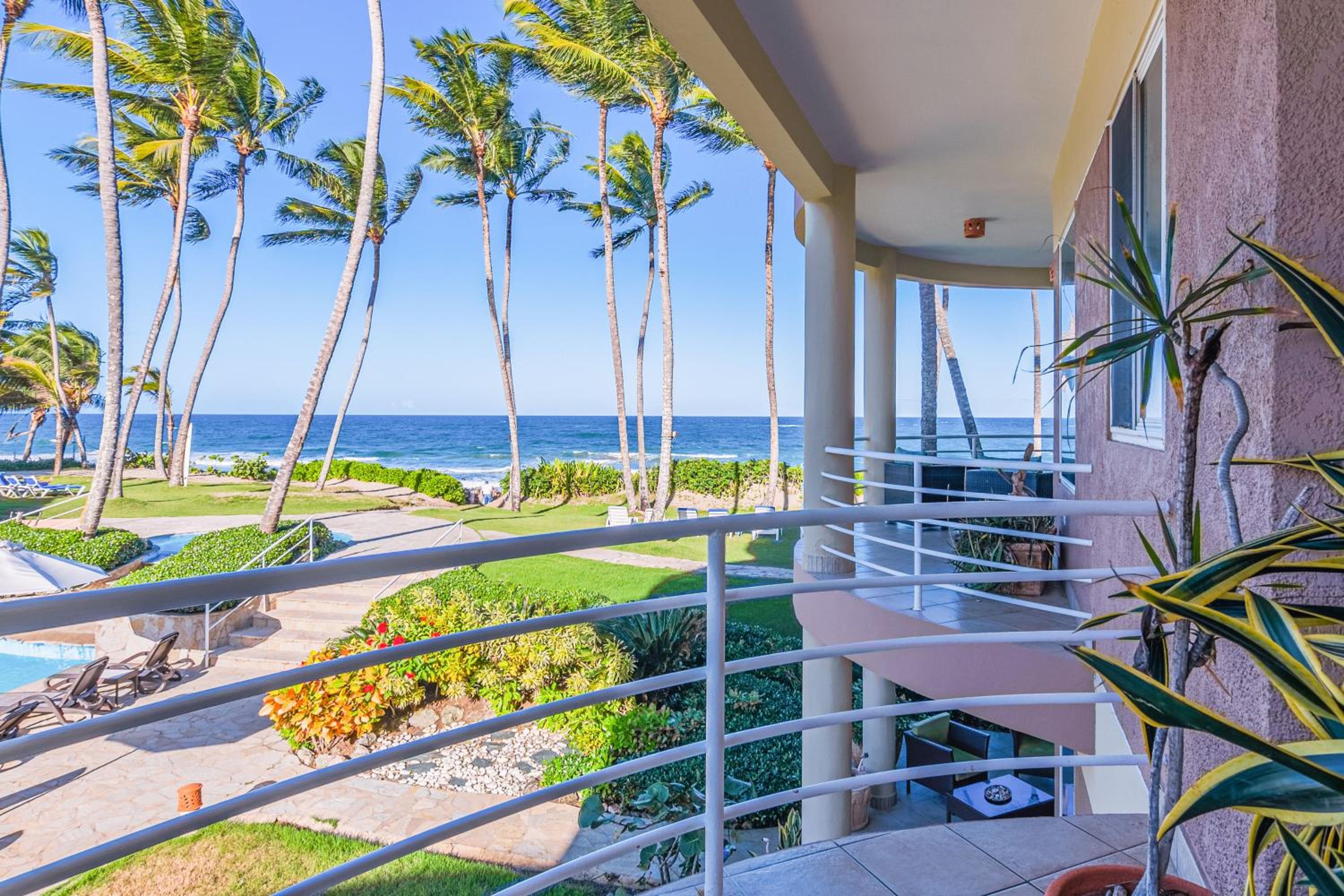 Truly Beachfront at Quiet Beach