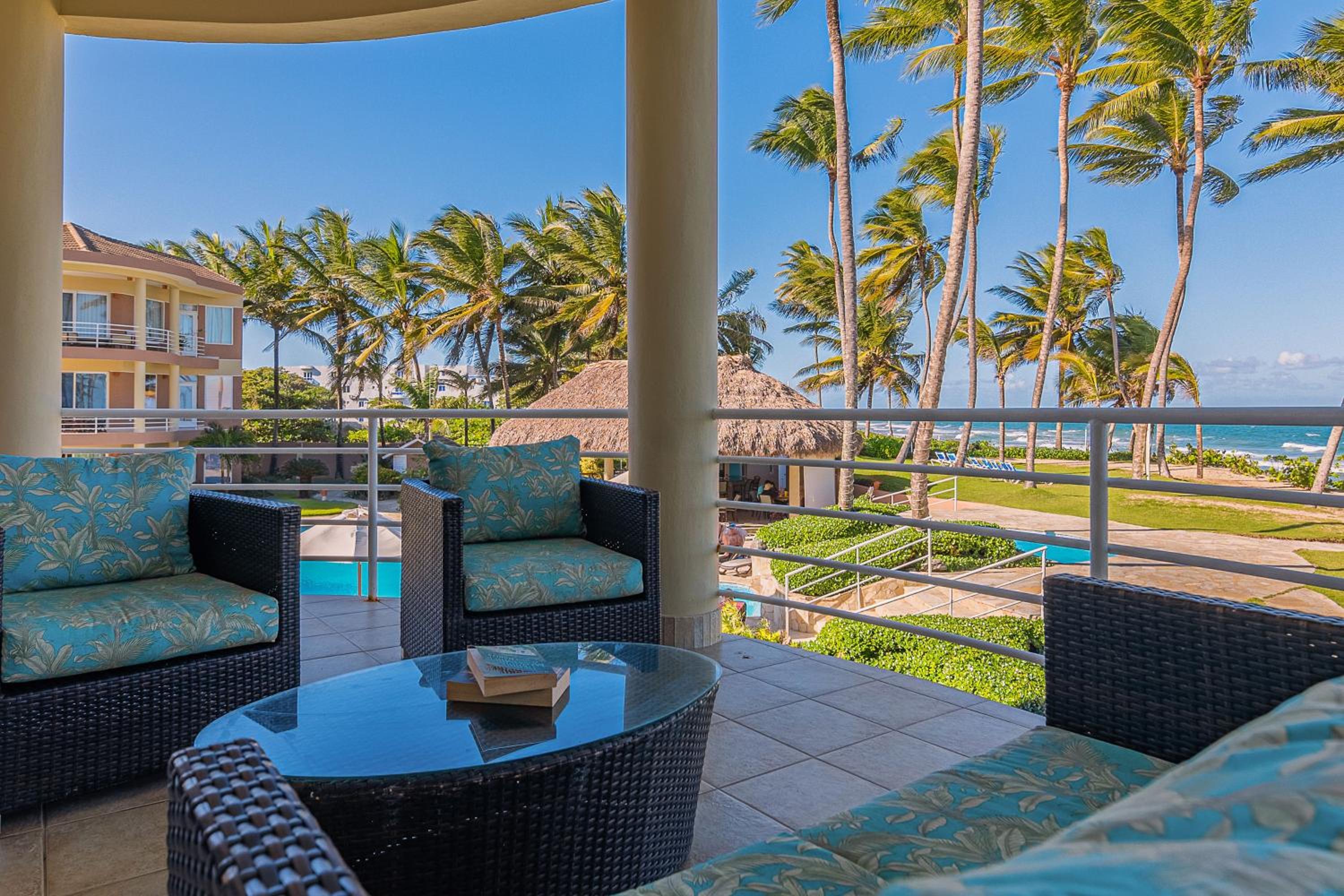Truly Beachfront at Quiet Beach