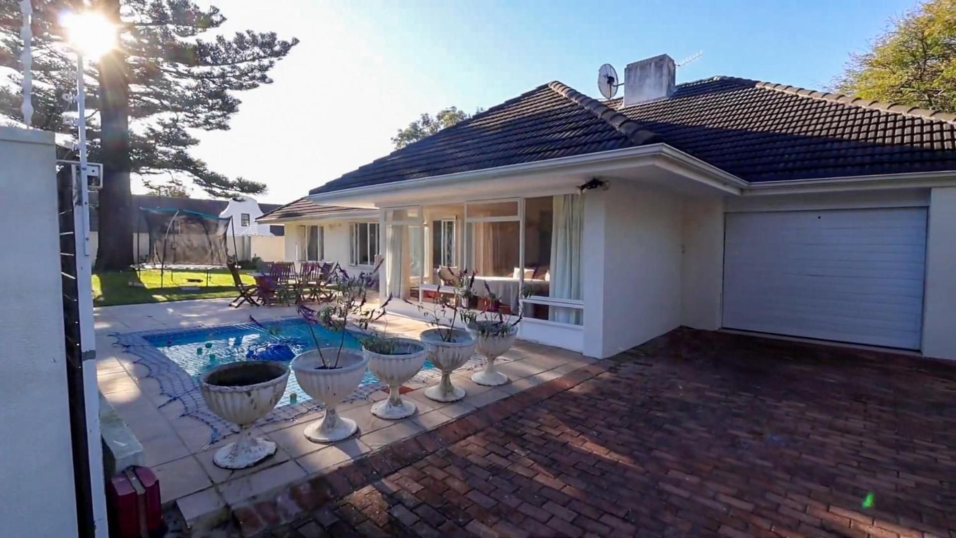 Eastcliff Family Home view 2