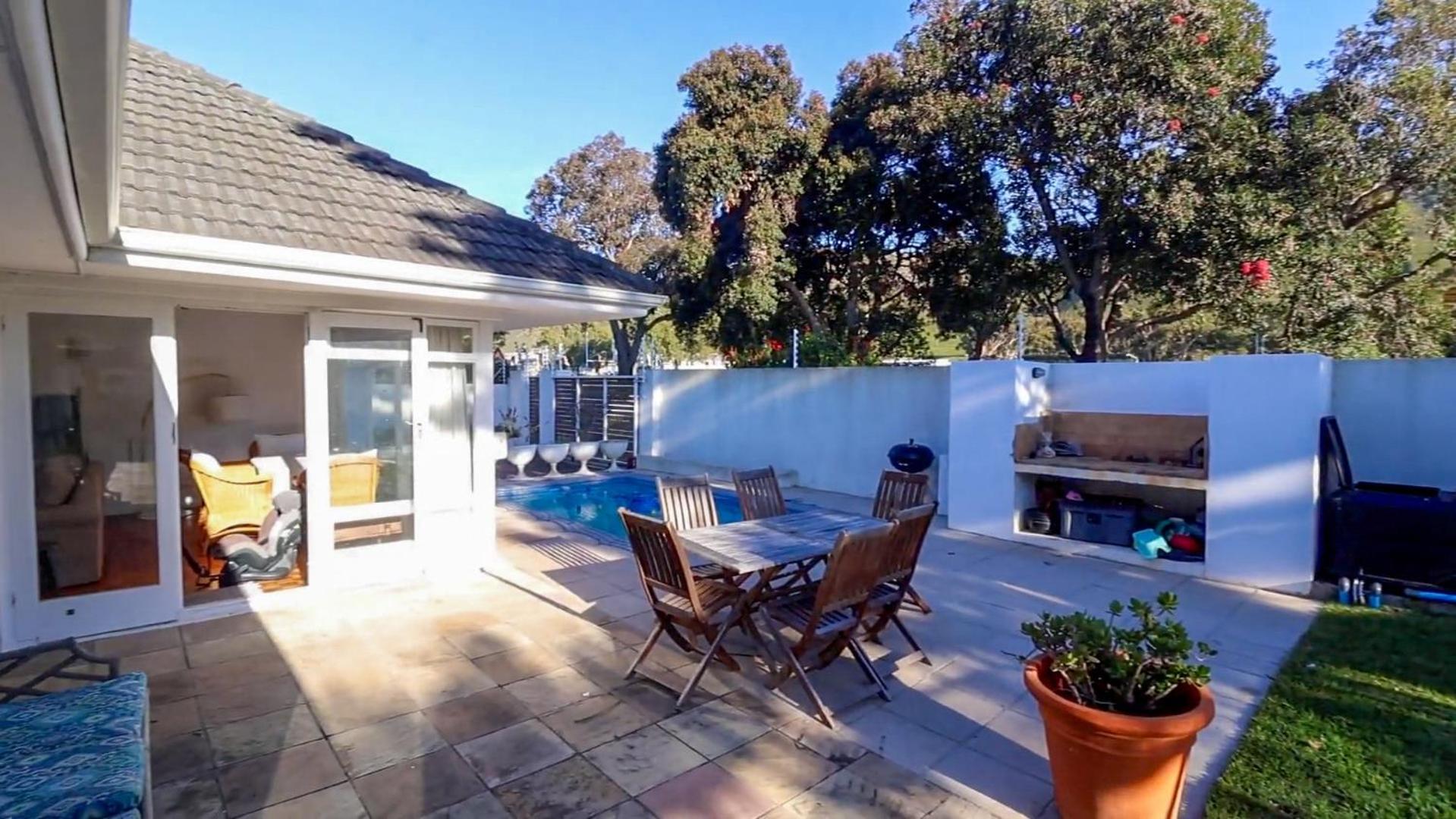 Eastcliff Family Home view 4