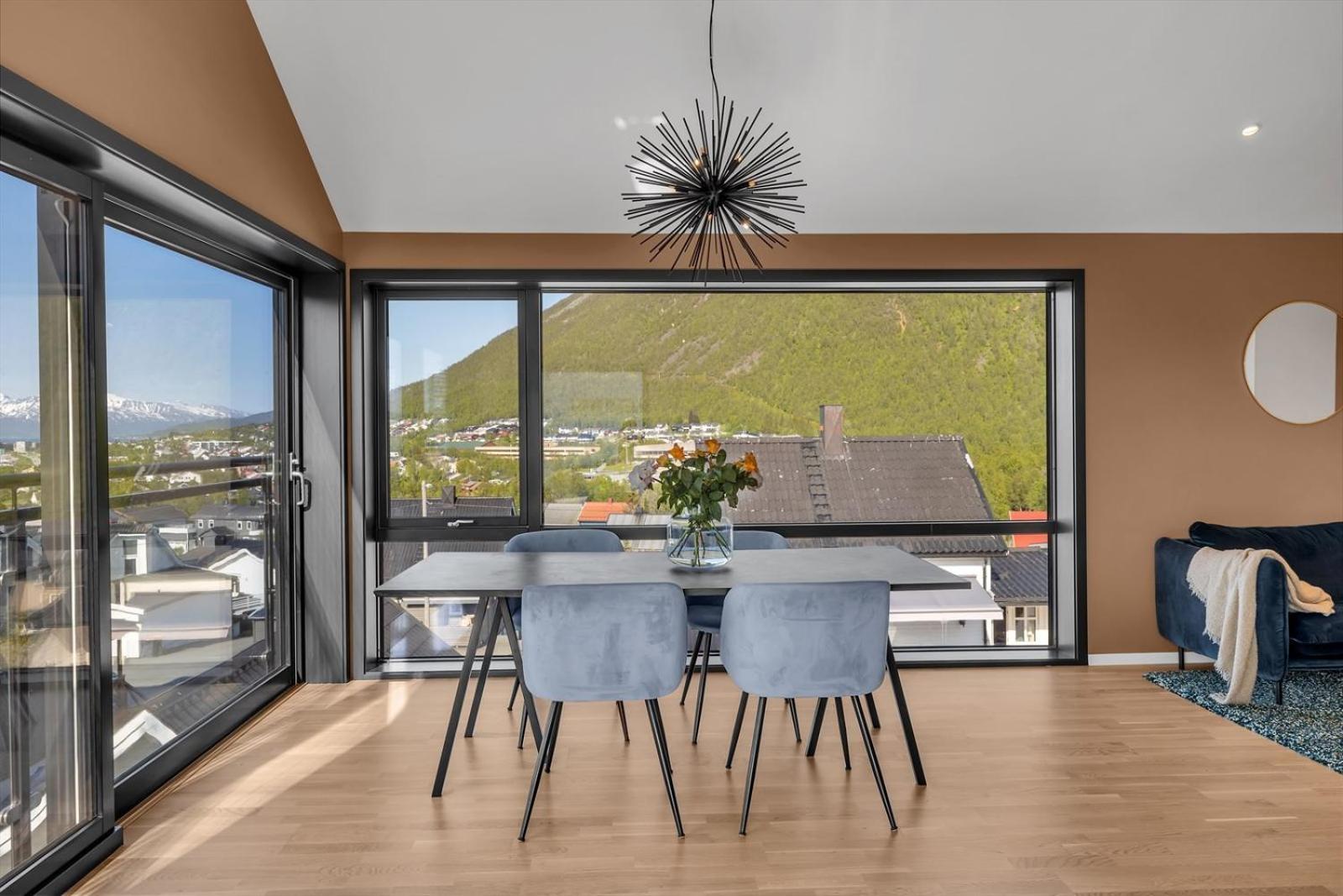 Borealis Luxury Suite