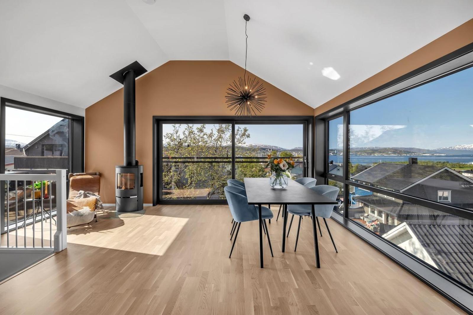 Borealis Luxury Suite