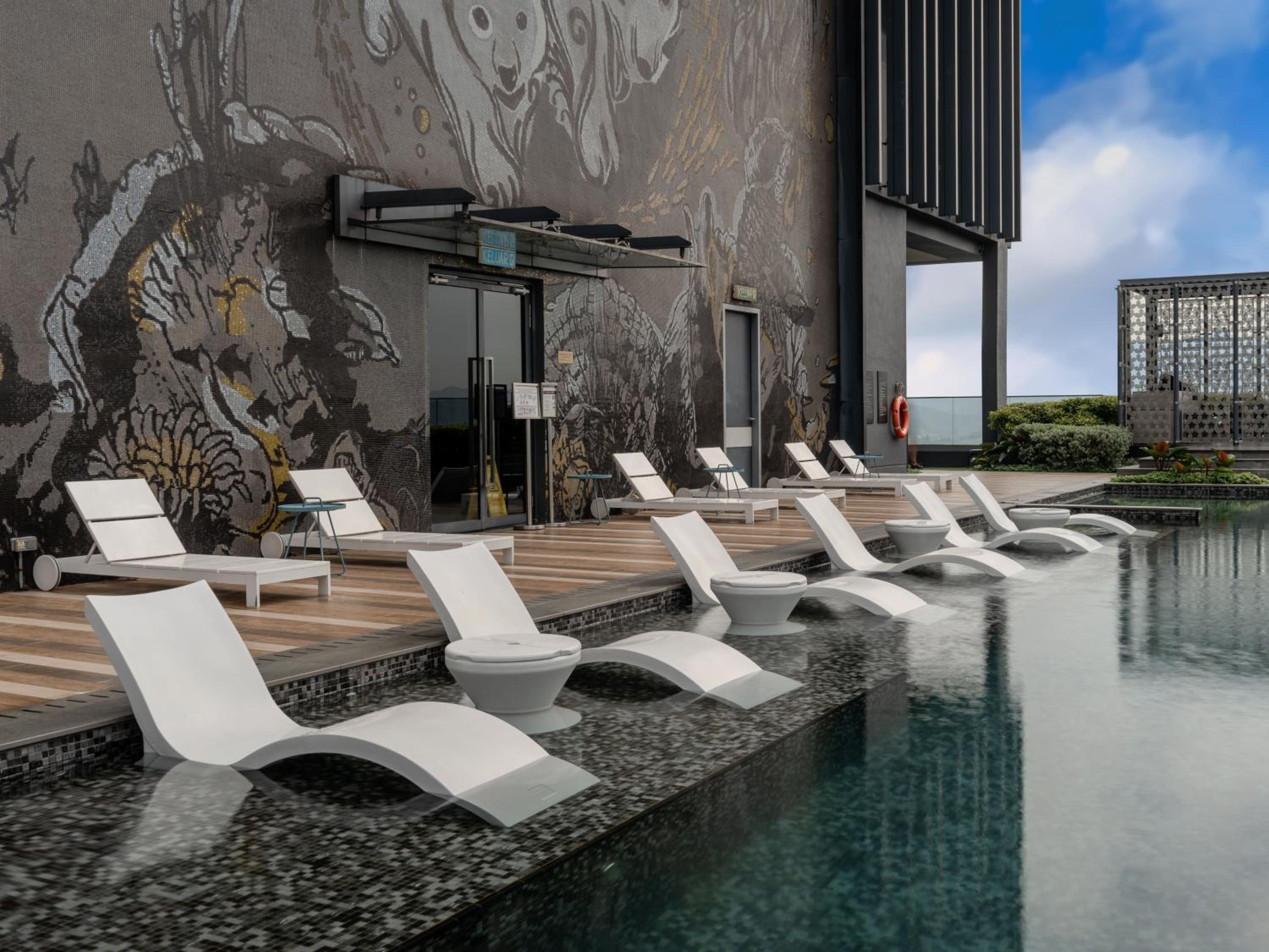 Star KLCC Elegant 2-3pax by DingDing