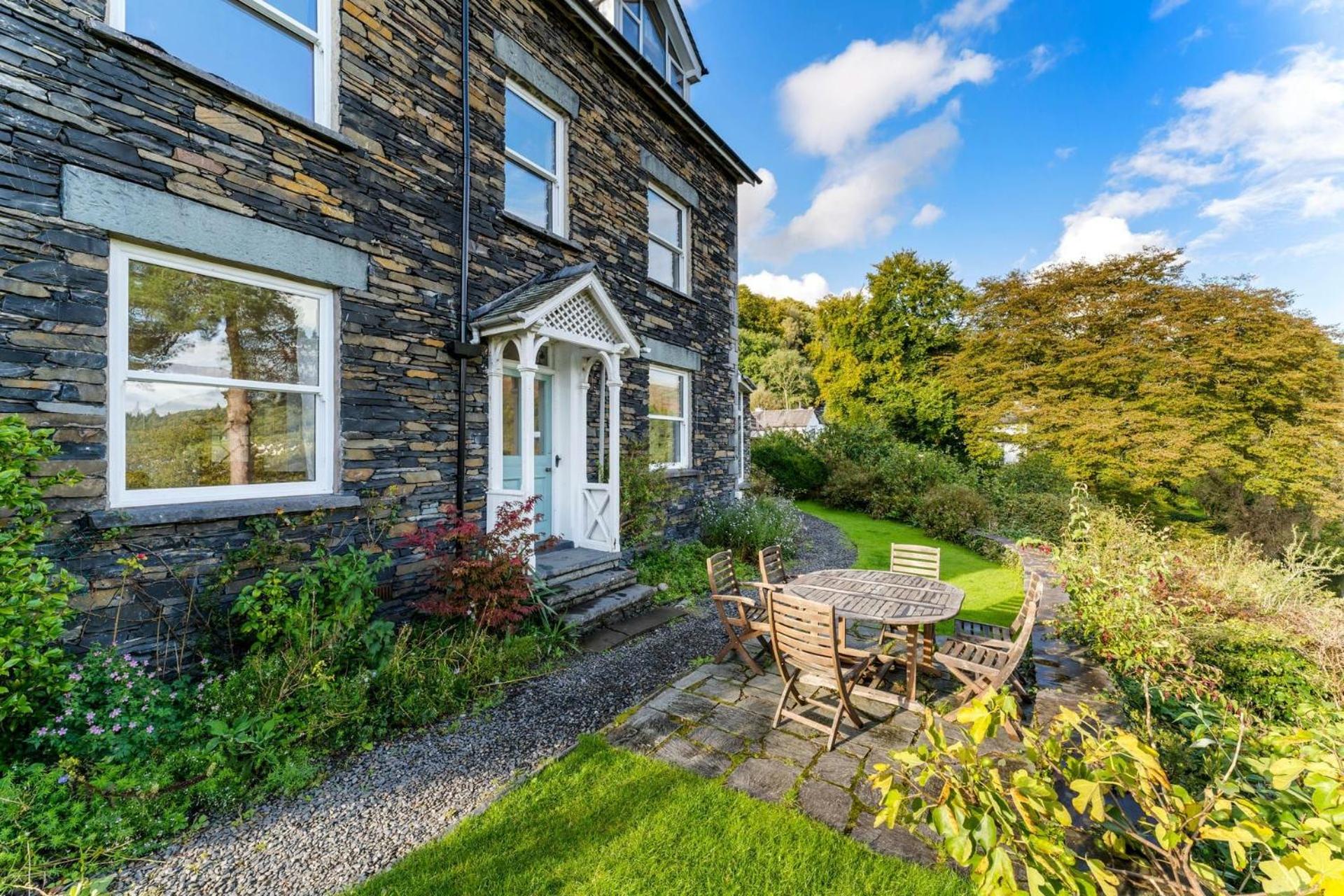 Yew Bank Cottage view 2