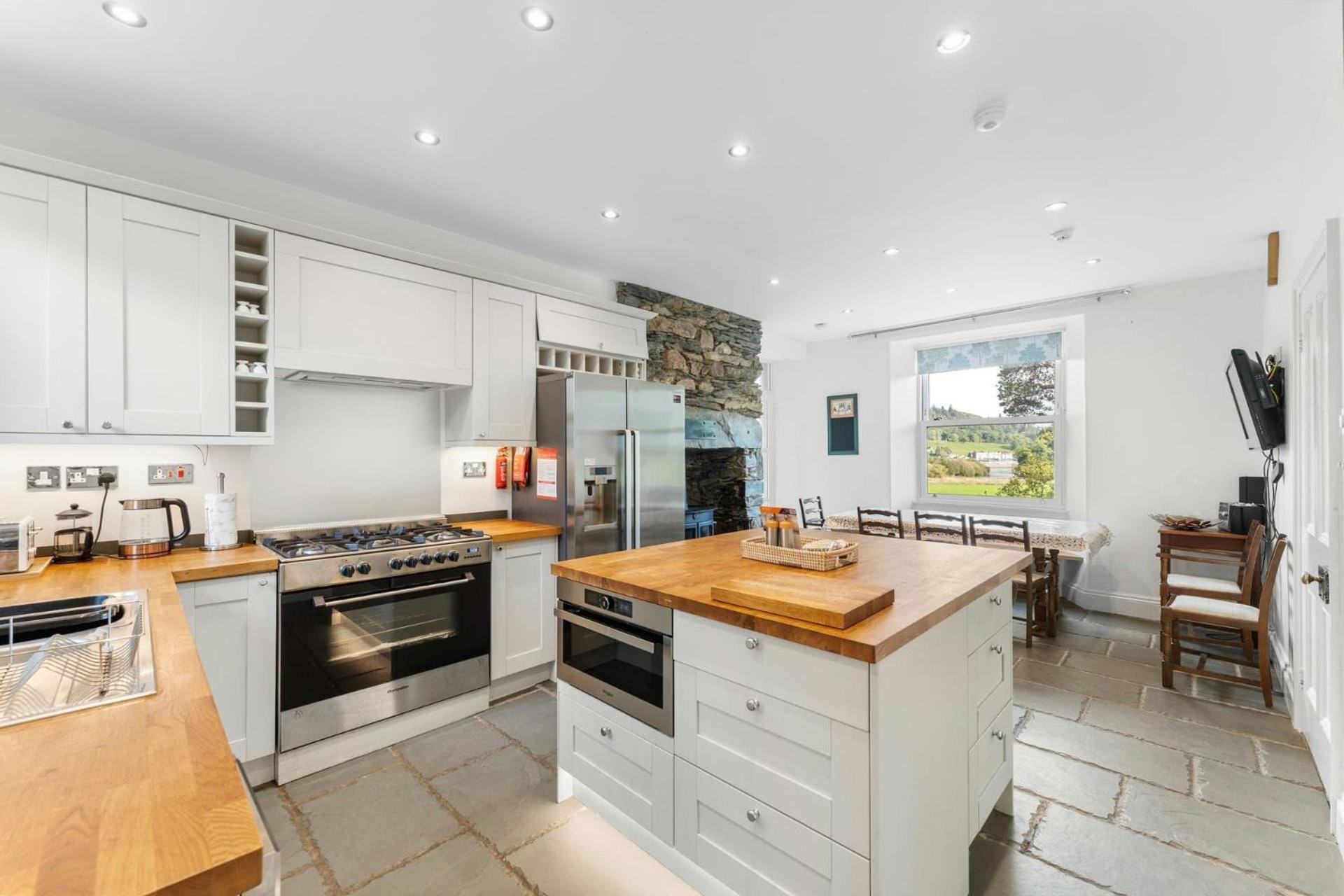 Yew Bank Cottage view 4
