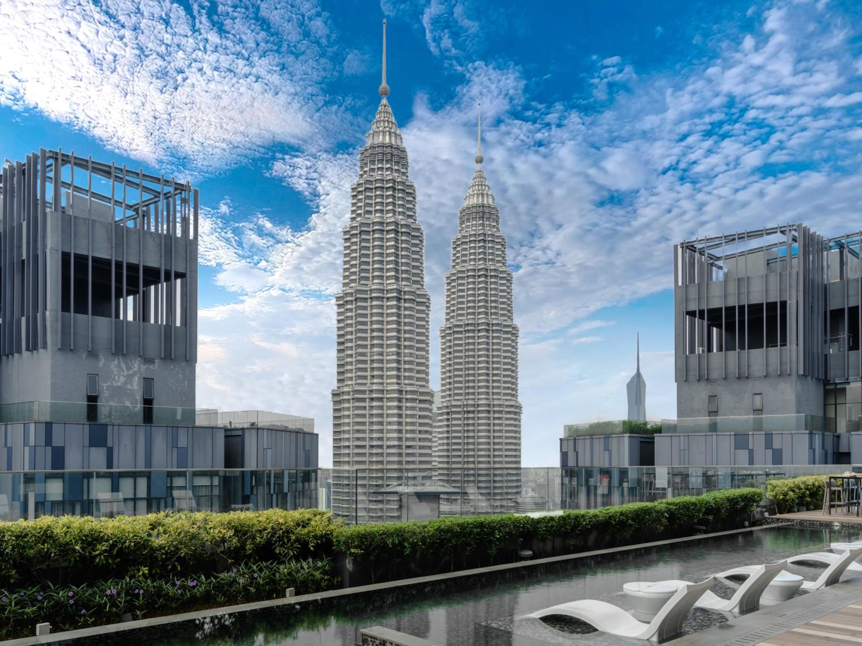 Star KLCC Twin Tower Suite 2-3pax by DingDing