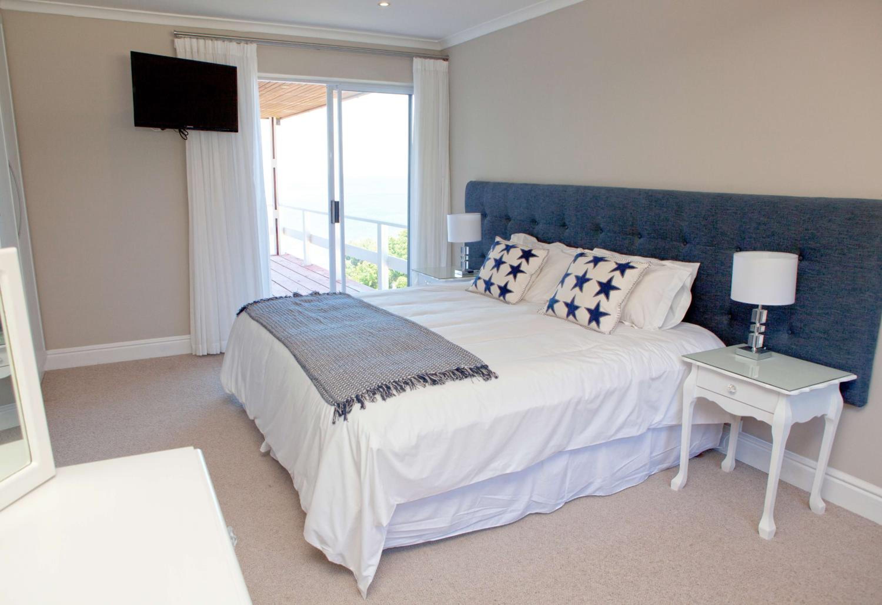 Seabreeze Luxury Two Bedroom Self Catering Penthouse