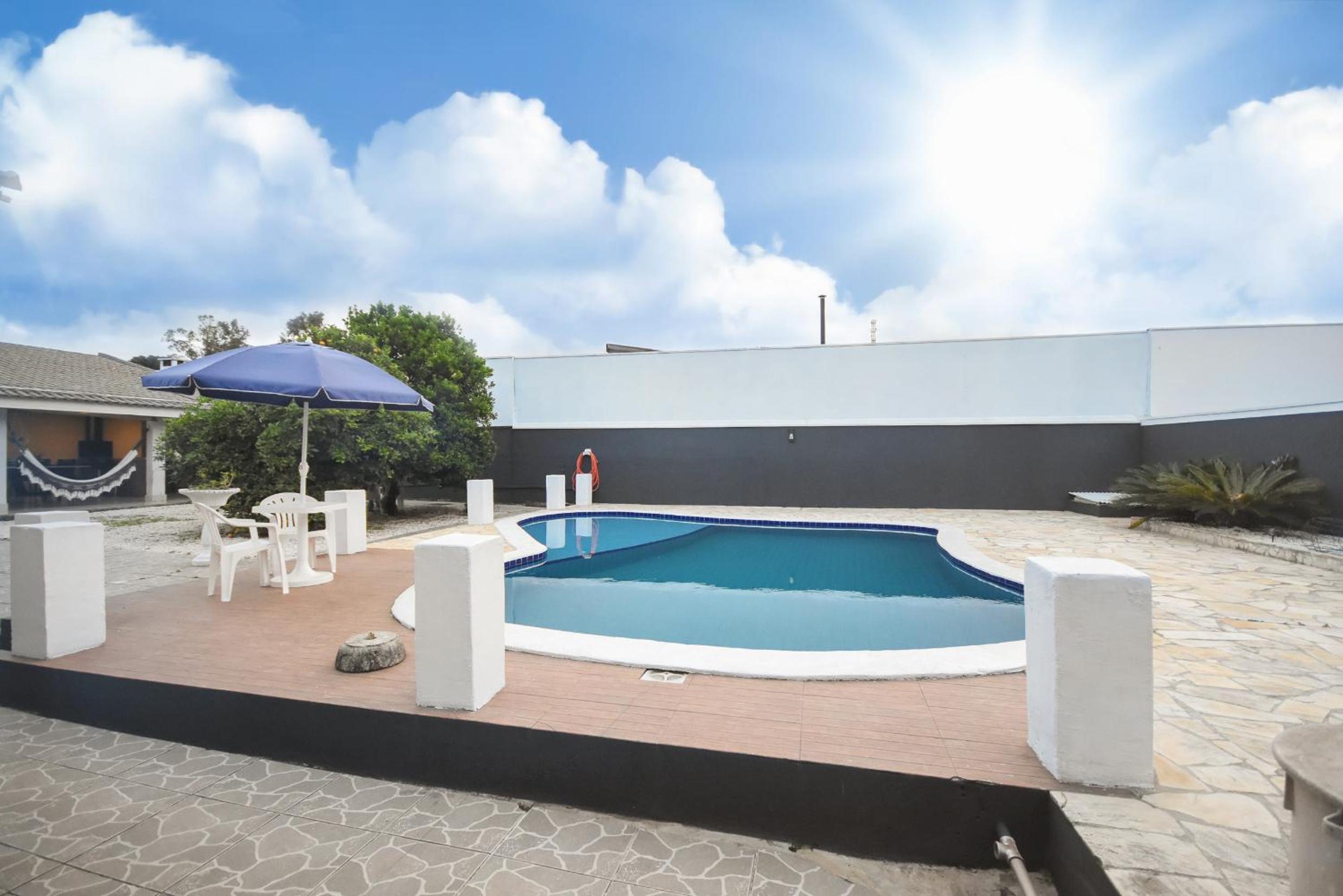 Casa Linda Piscina- Jd Botânico-Curiitba