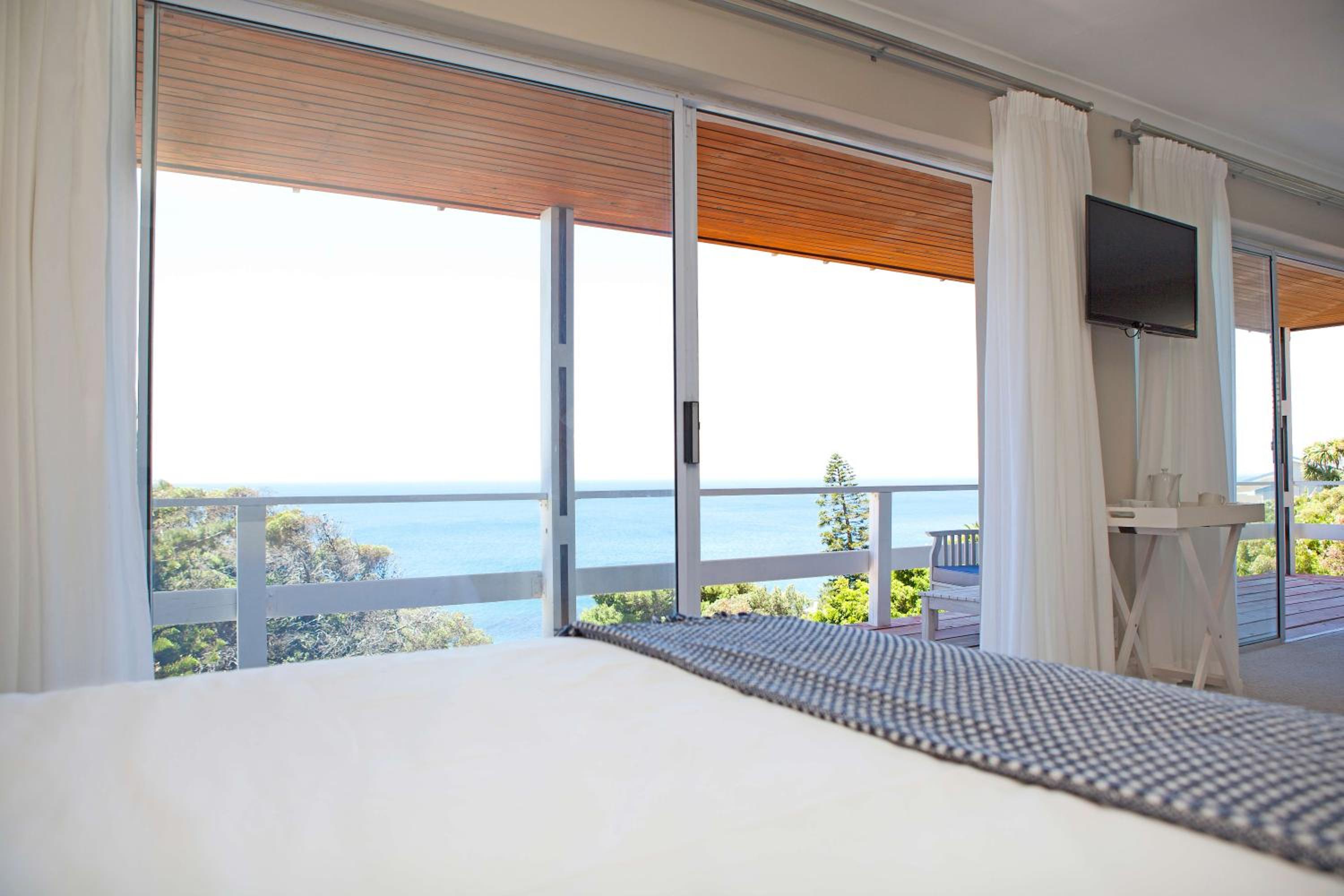 Seabreeze Luxury Two Bedroom Self Catering Penthouse