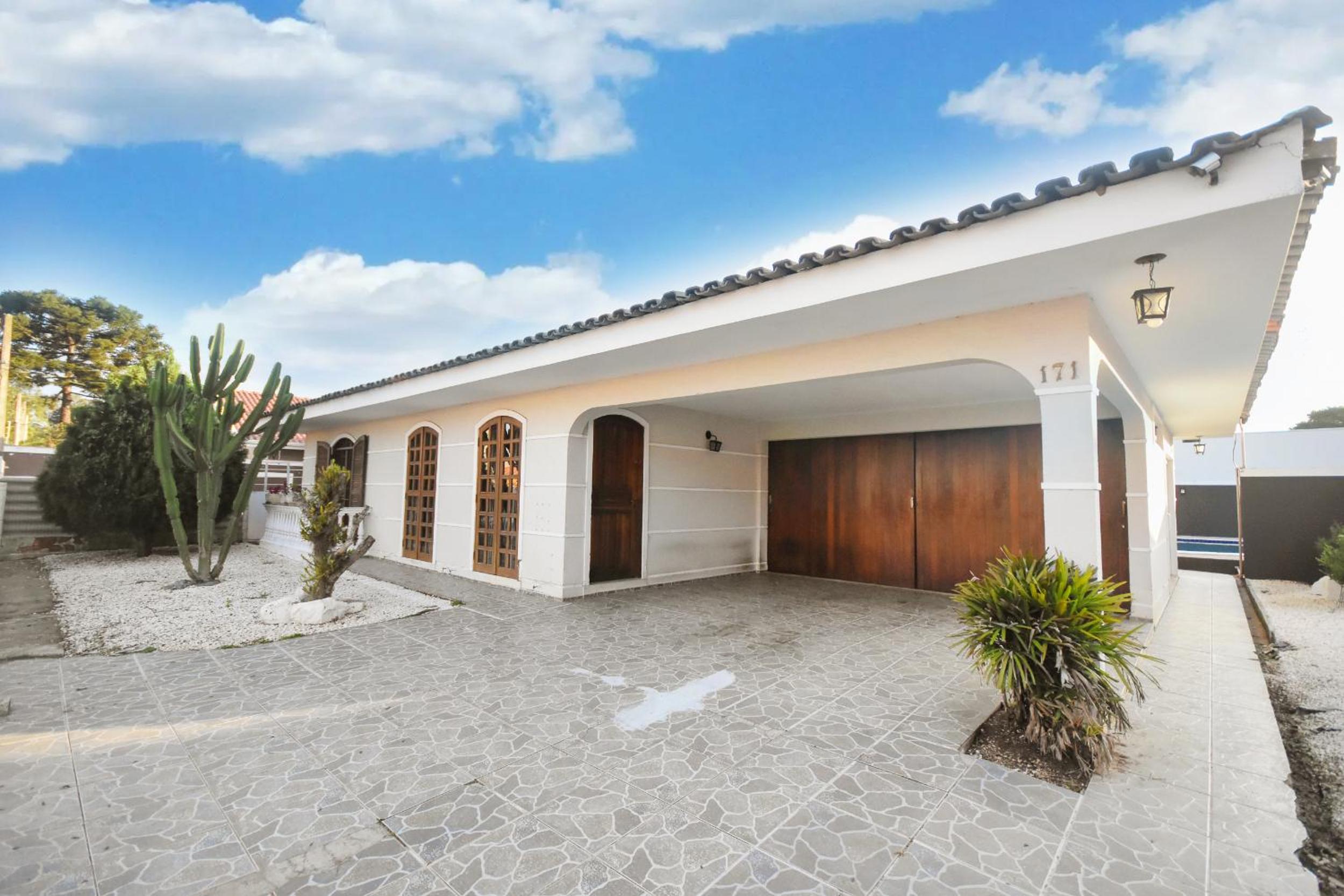 Casa Linda Piscina- Jd Botânico-Curiitba