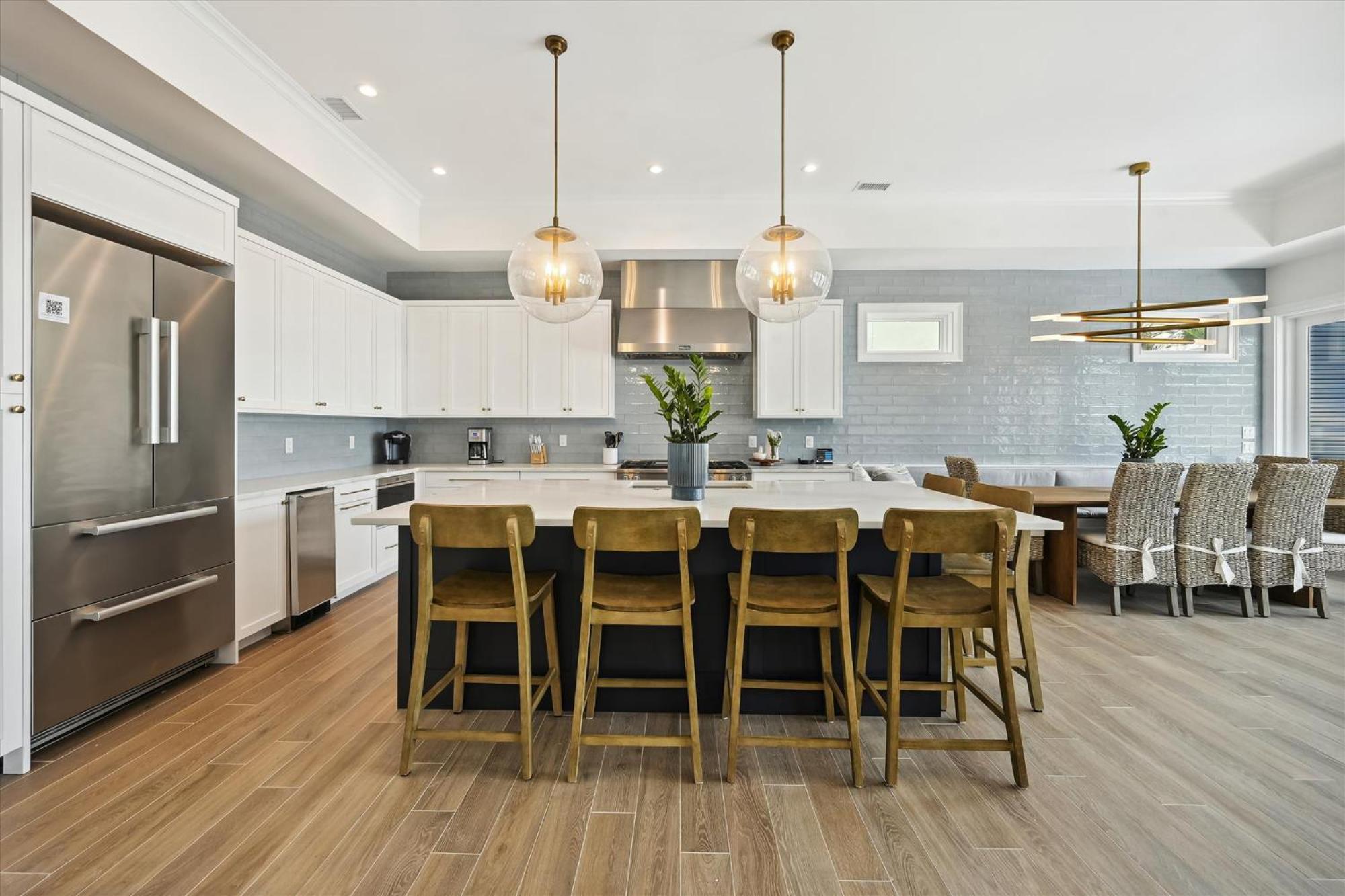 3 Singleton Beach - Oceanfront Estate, Private Pool, Elevator, FREE Activities Included view 4