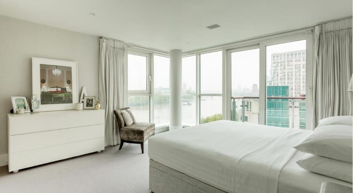 Luxury Panoramic 3 bed with private terrace