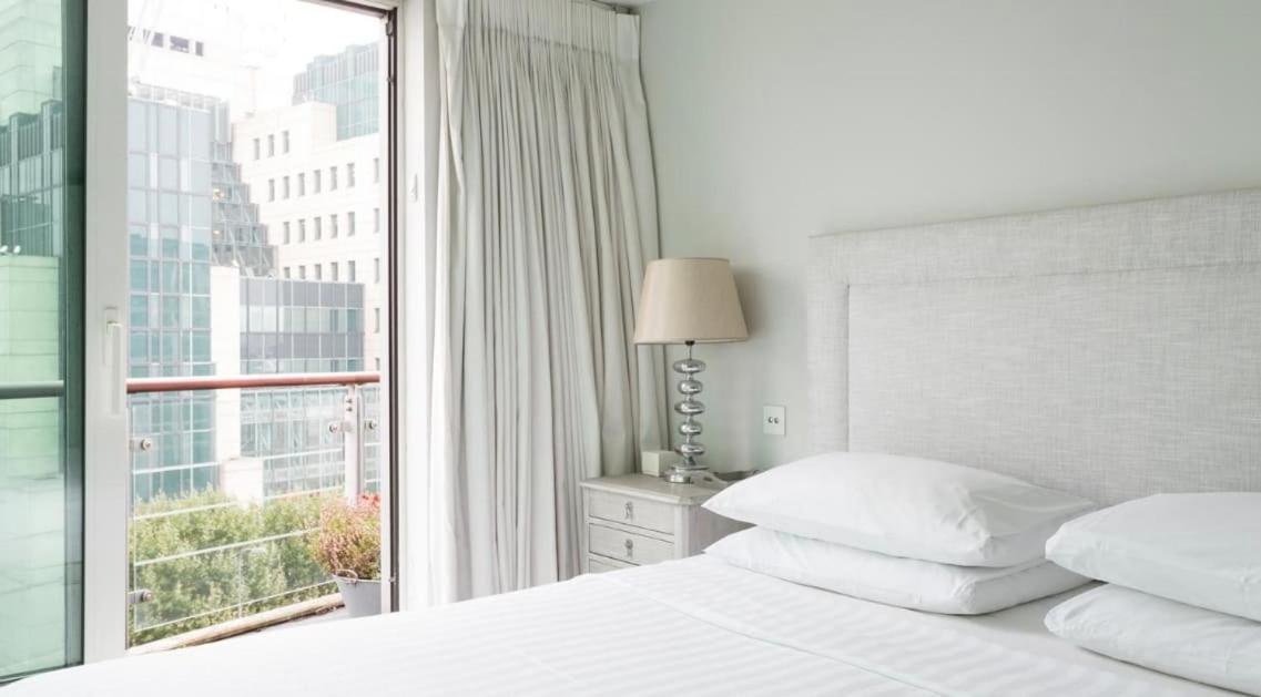 Luxury Panoramic 3 bed with private terrace