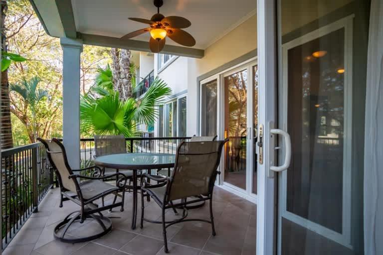 3-BD Beauty with Pool Near Beach