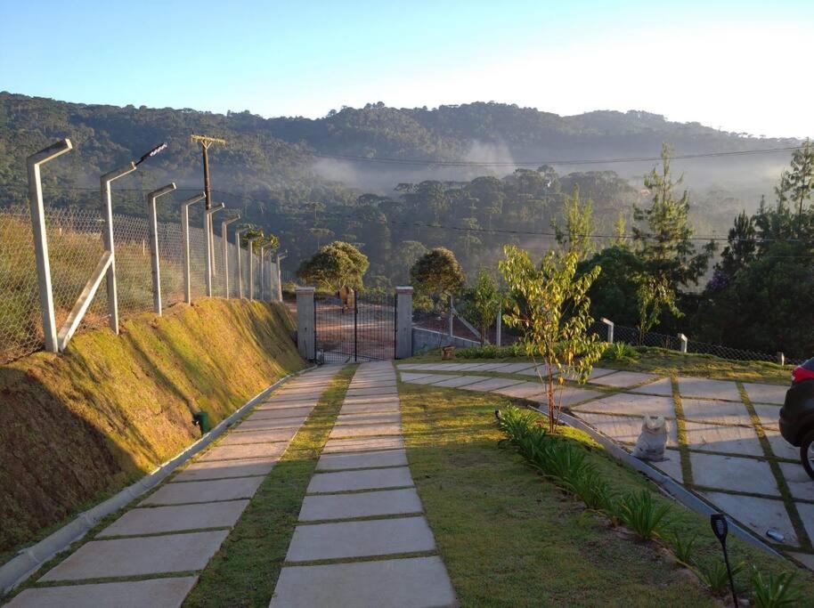 Chalé Apollo l Vista incrível em Campos do Jordão