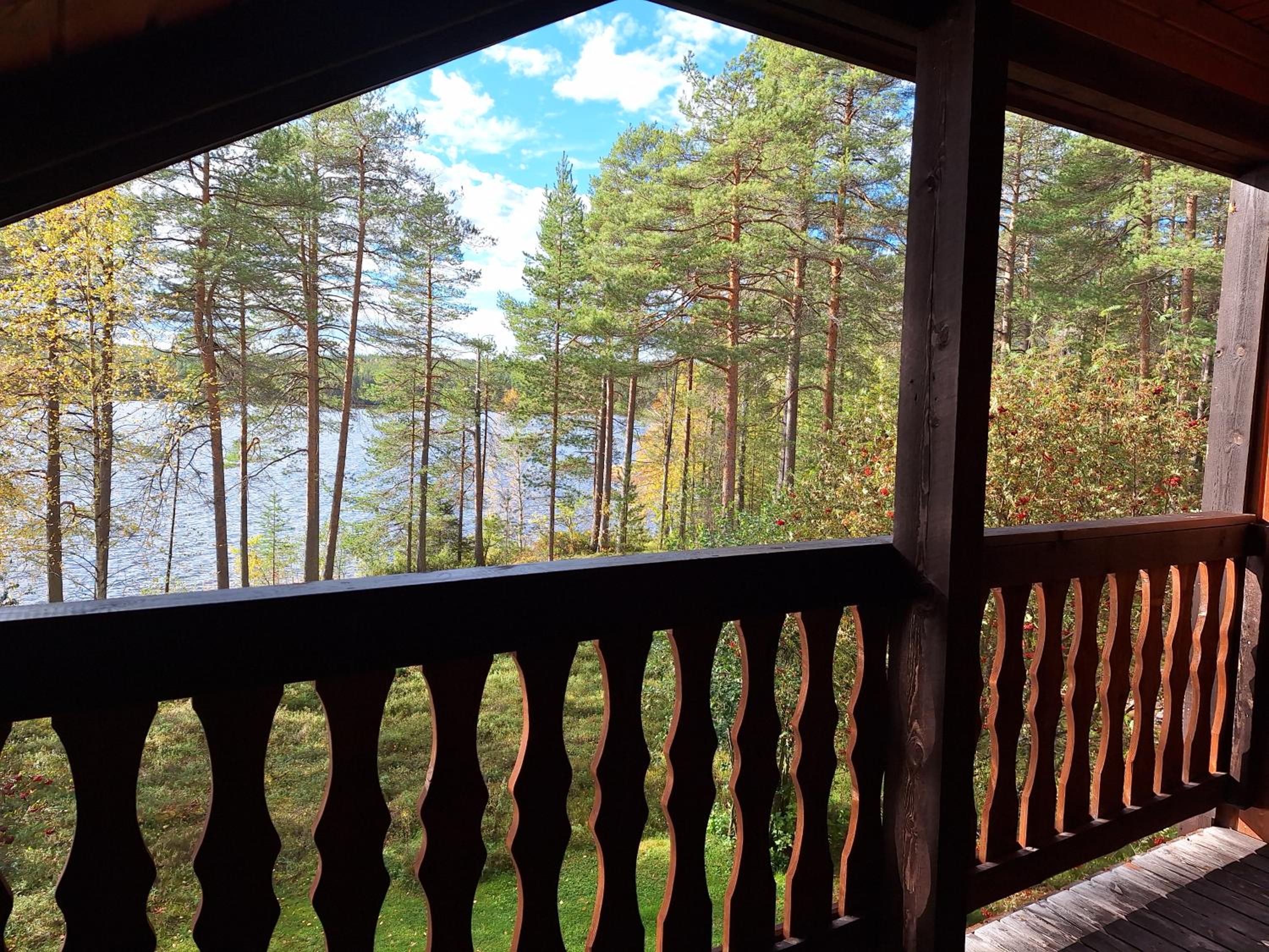 Lakeside Pilke