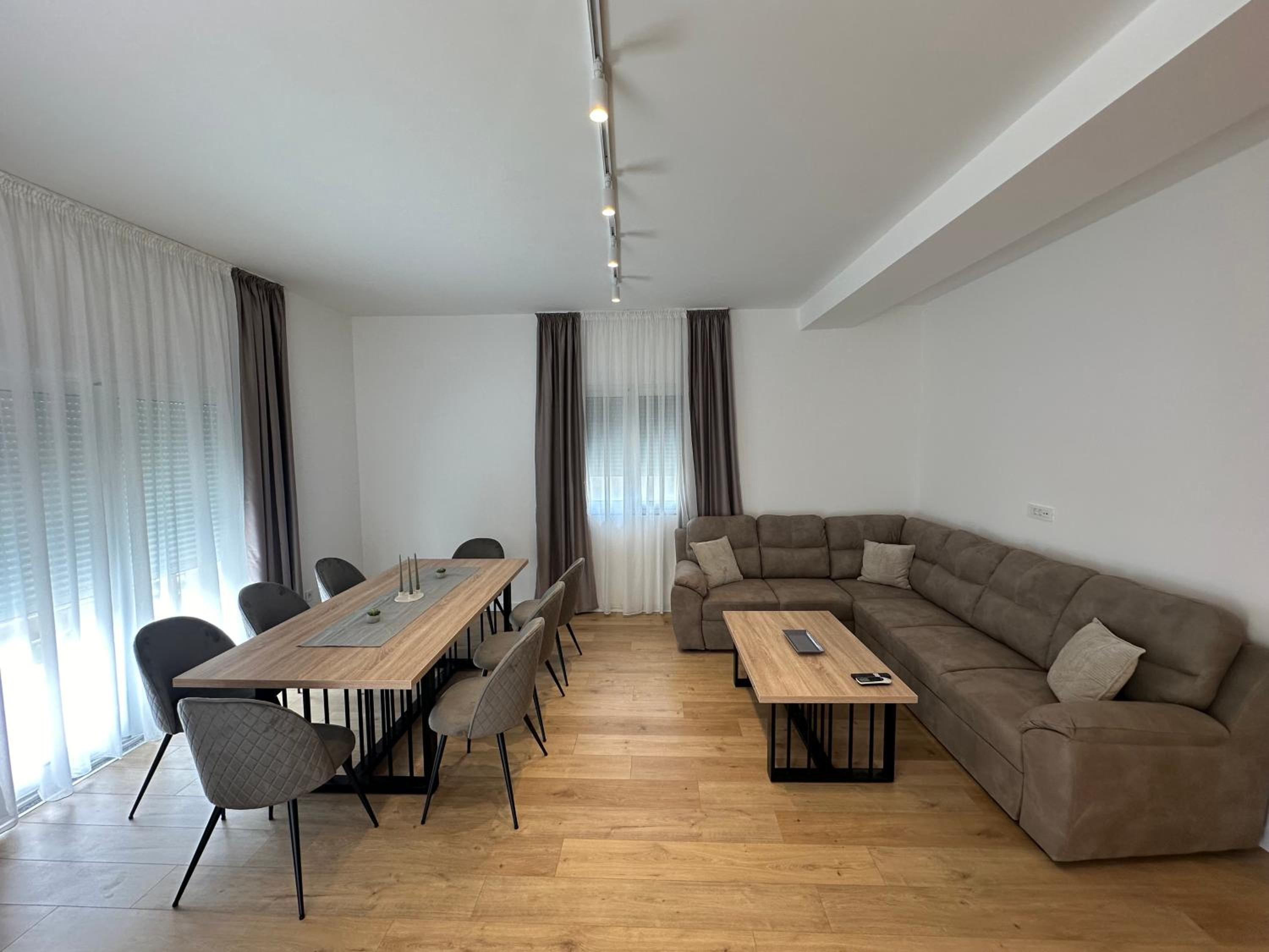 Fratelli Apartments view 5