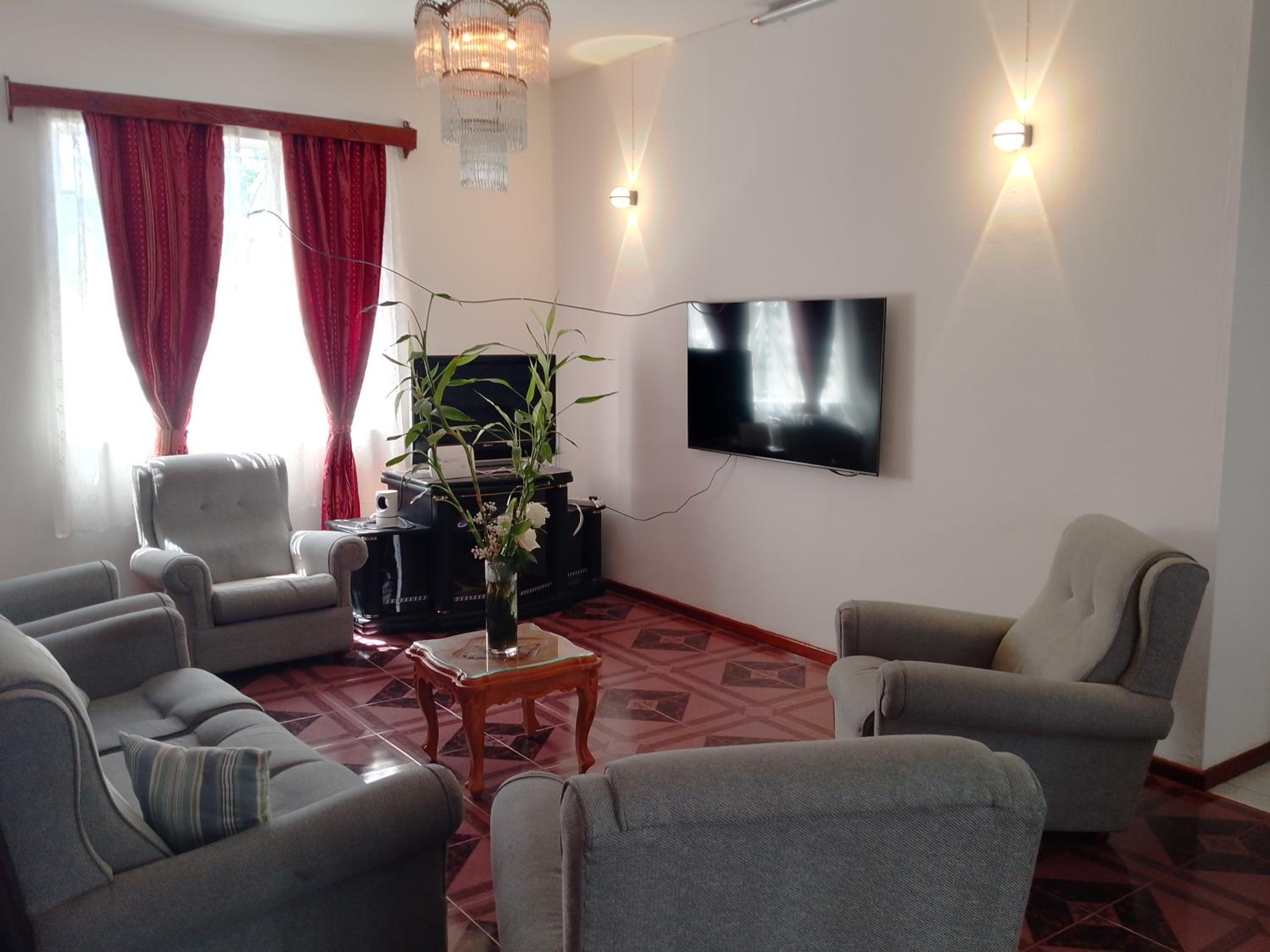 Karibu Villa Accommodation