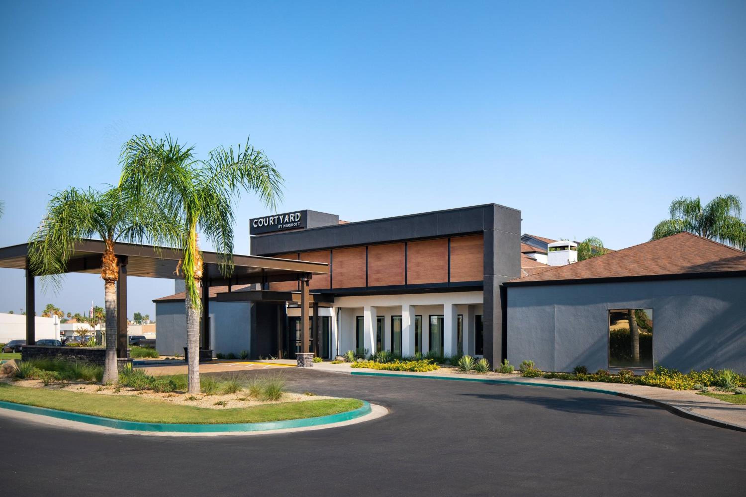 Hotel Courtyard by Marriott Fresno