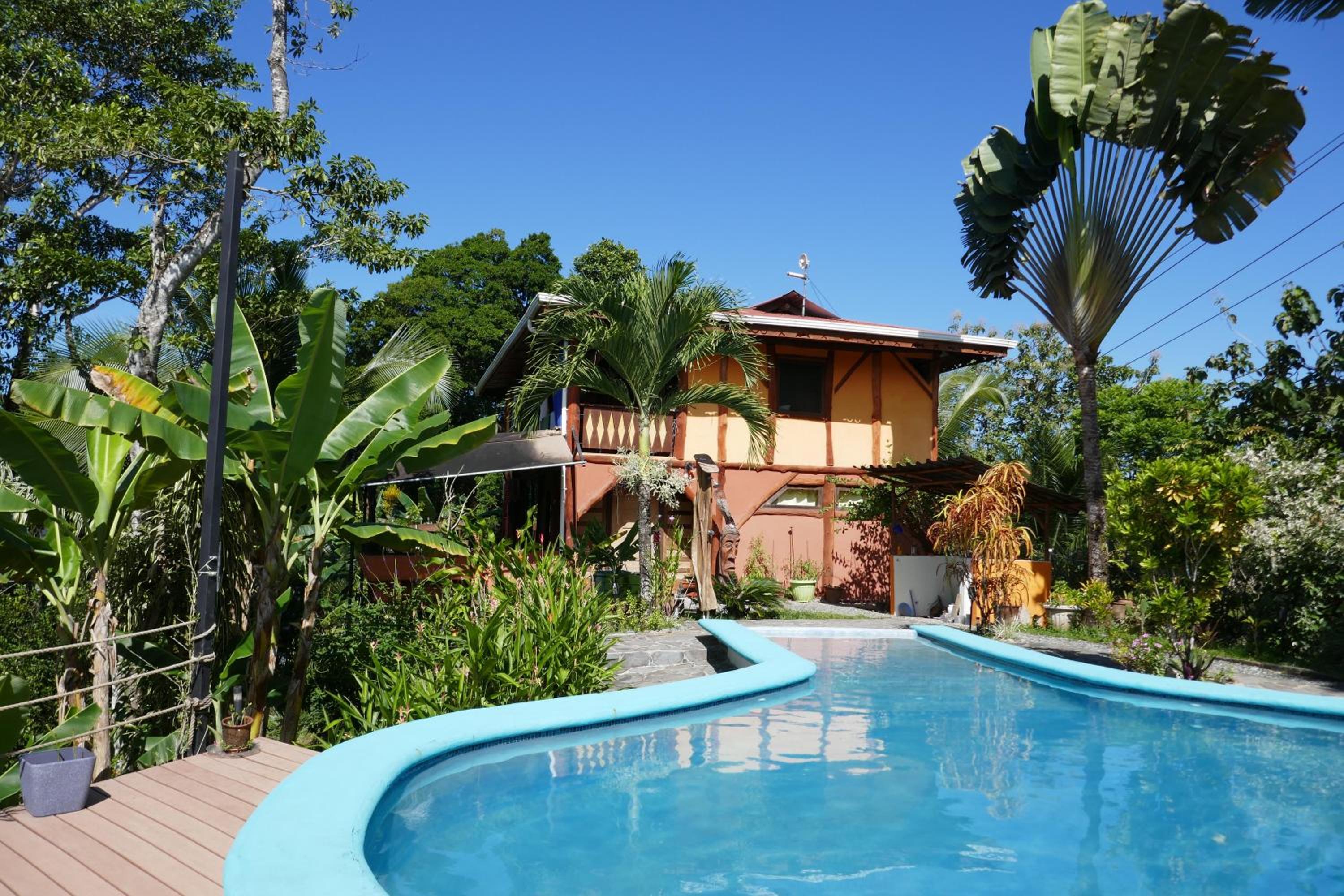 Chalet Tropical