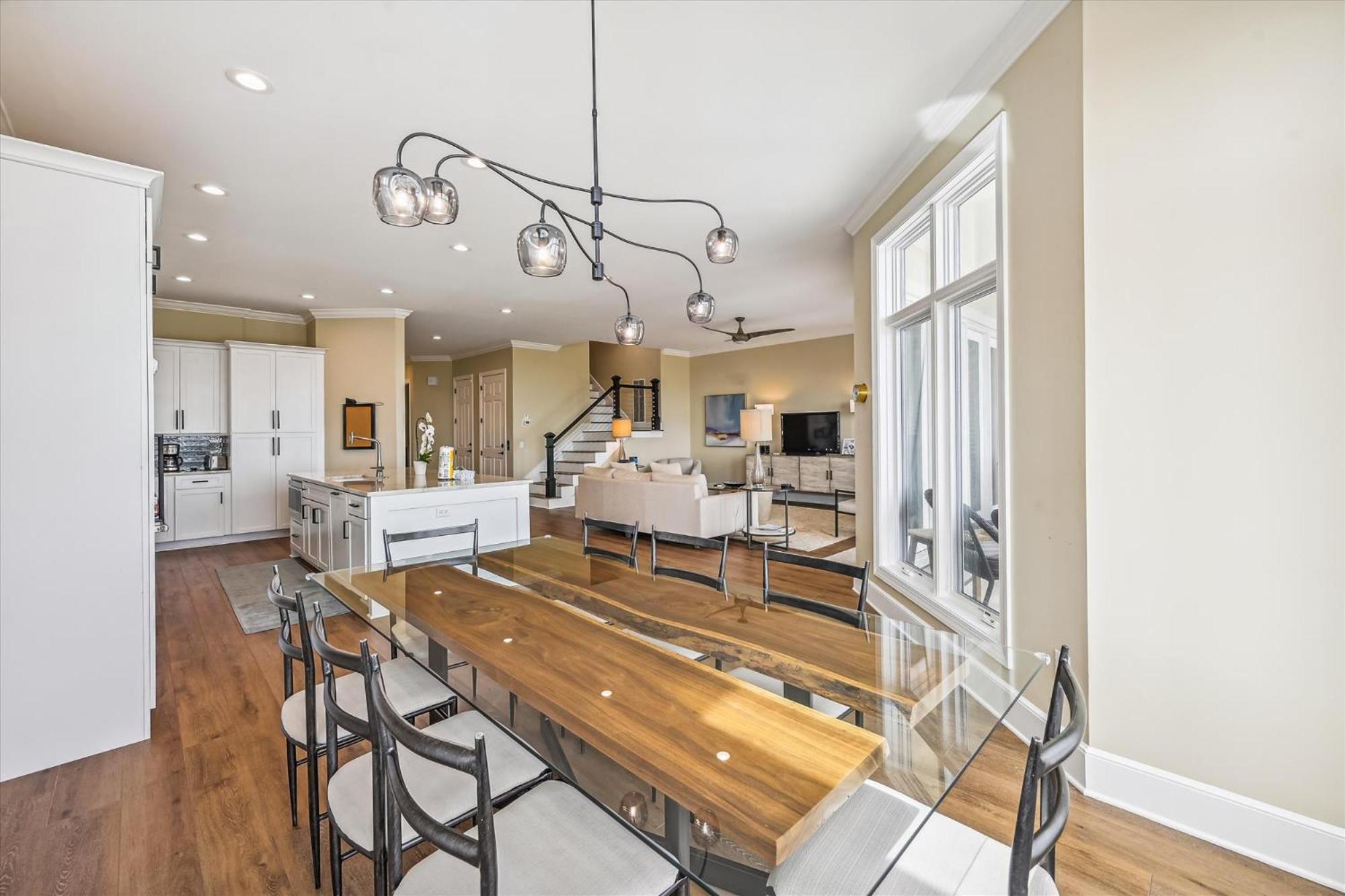 4 Collier Beach Rd- Oceanfront, Private Pool, Elevator, FREE Activities Included