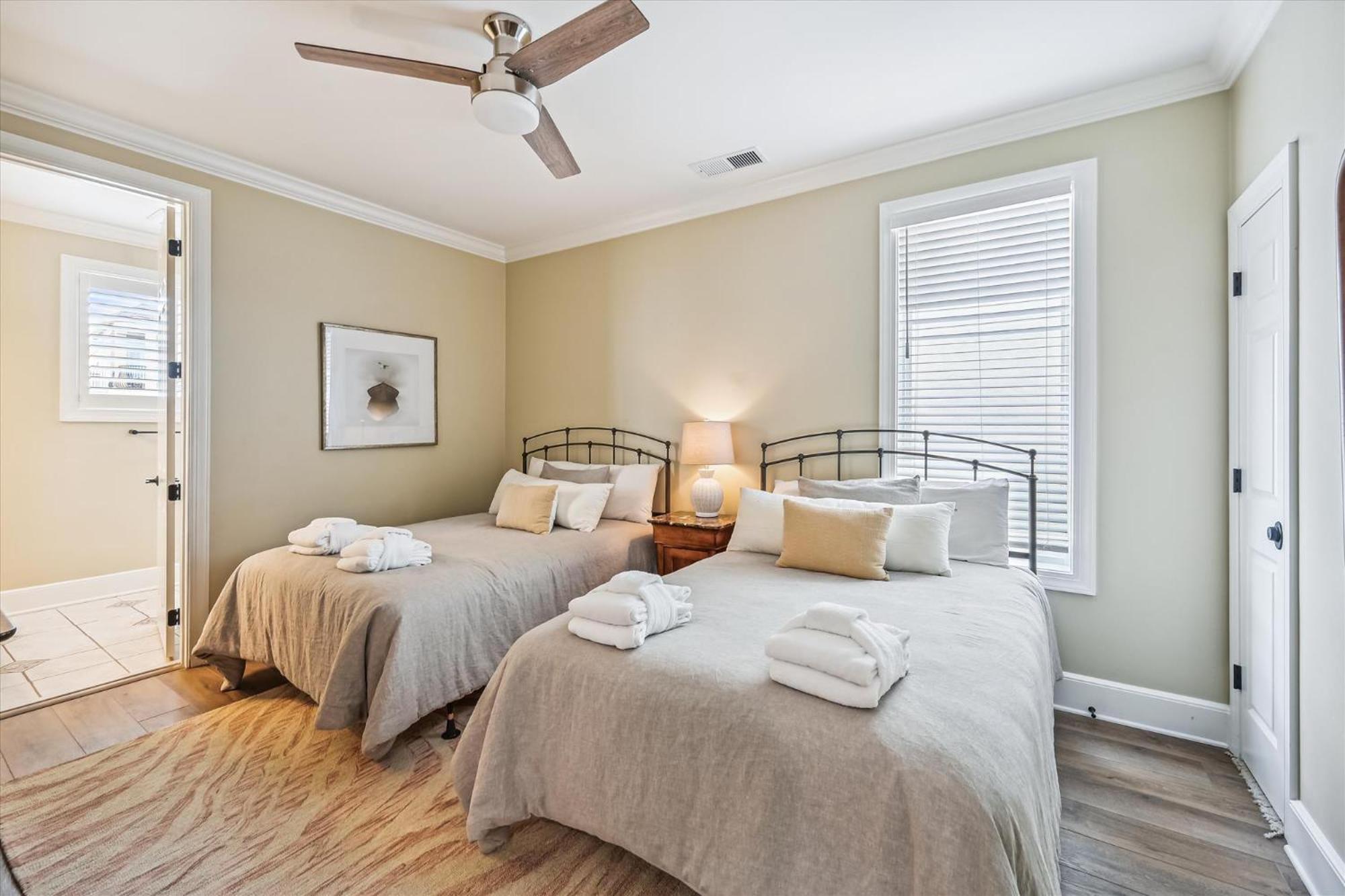 4 Collier Beach Rd- Oceanfront, Private Pool, Elevator, FREE Activities Included