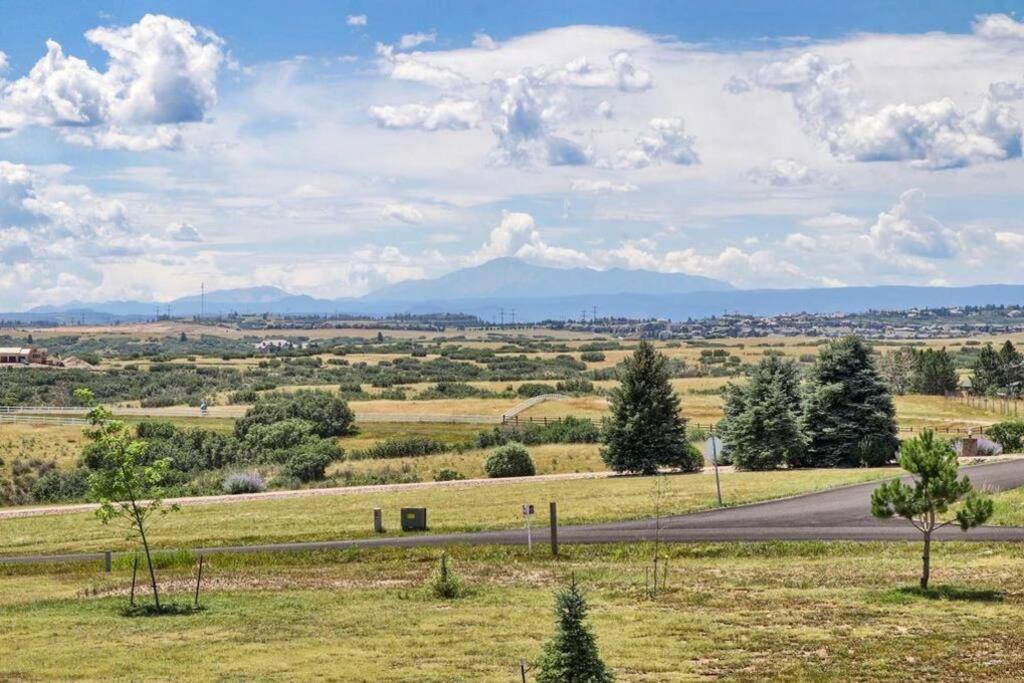 Luxury Mansion Retreat Sleeps 20 Panoramic VIEWS view 5