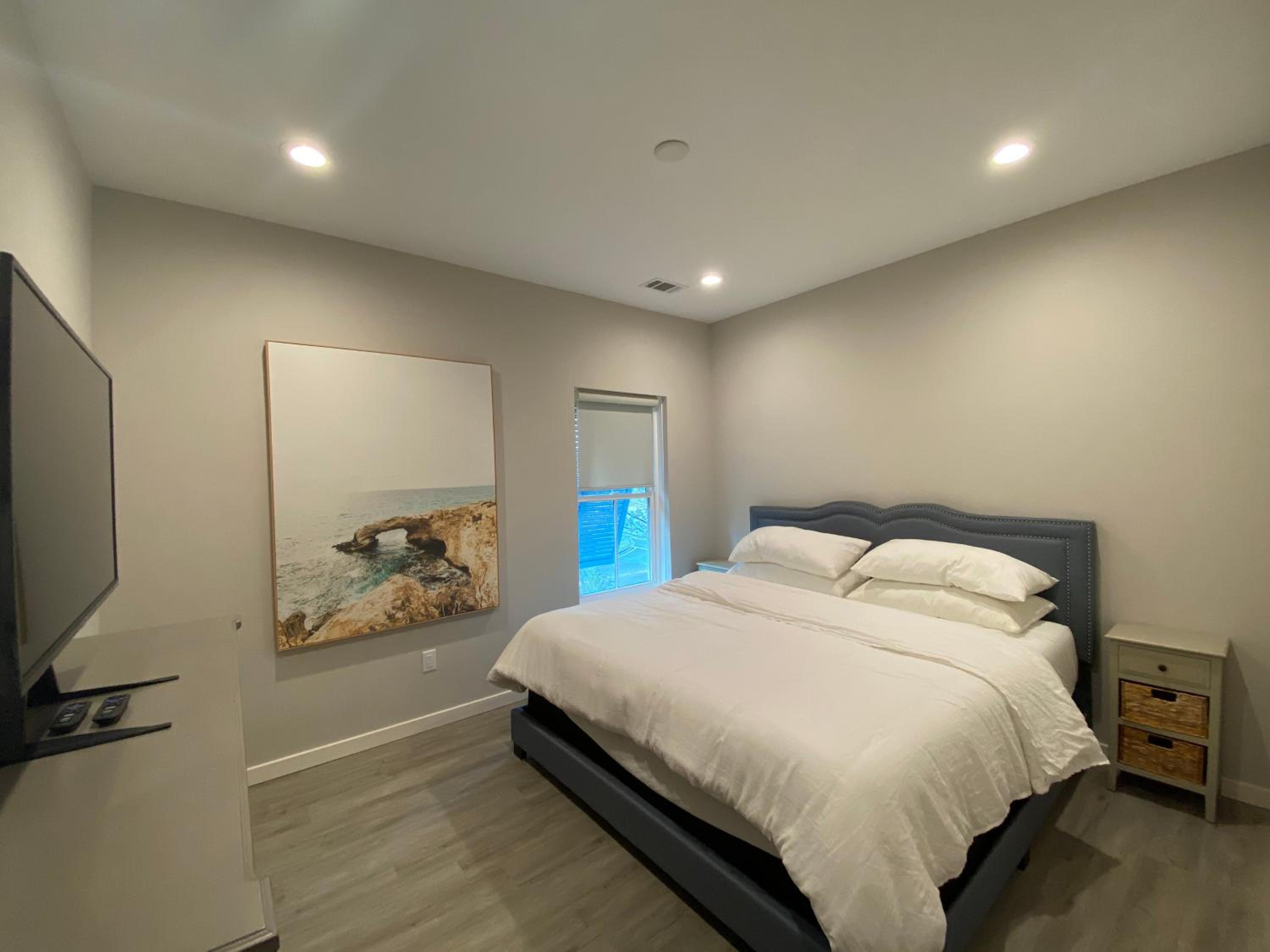 3B Burkes Beach- Apartment, Close to beach, FREE Activities Included view 2