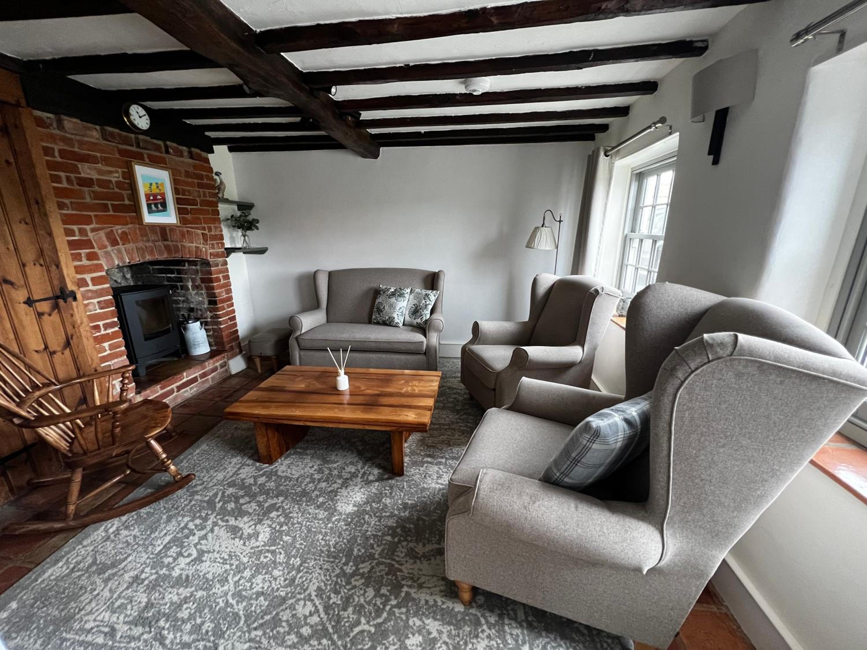 The Ostrich Inn