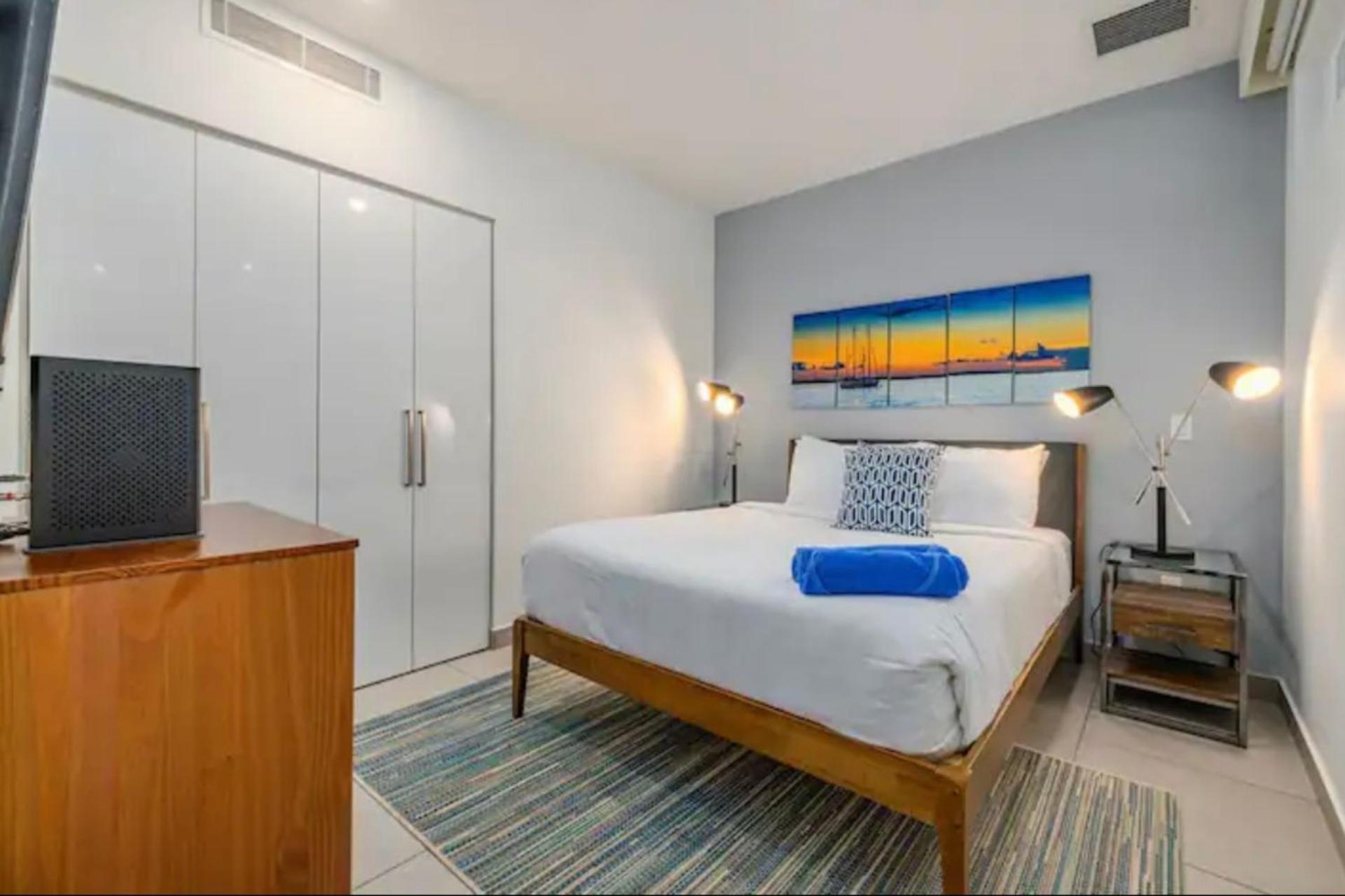 Apartment condo with ocean and harbor views Oranjestad, Aruba