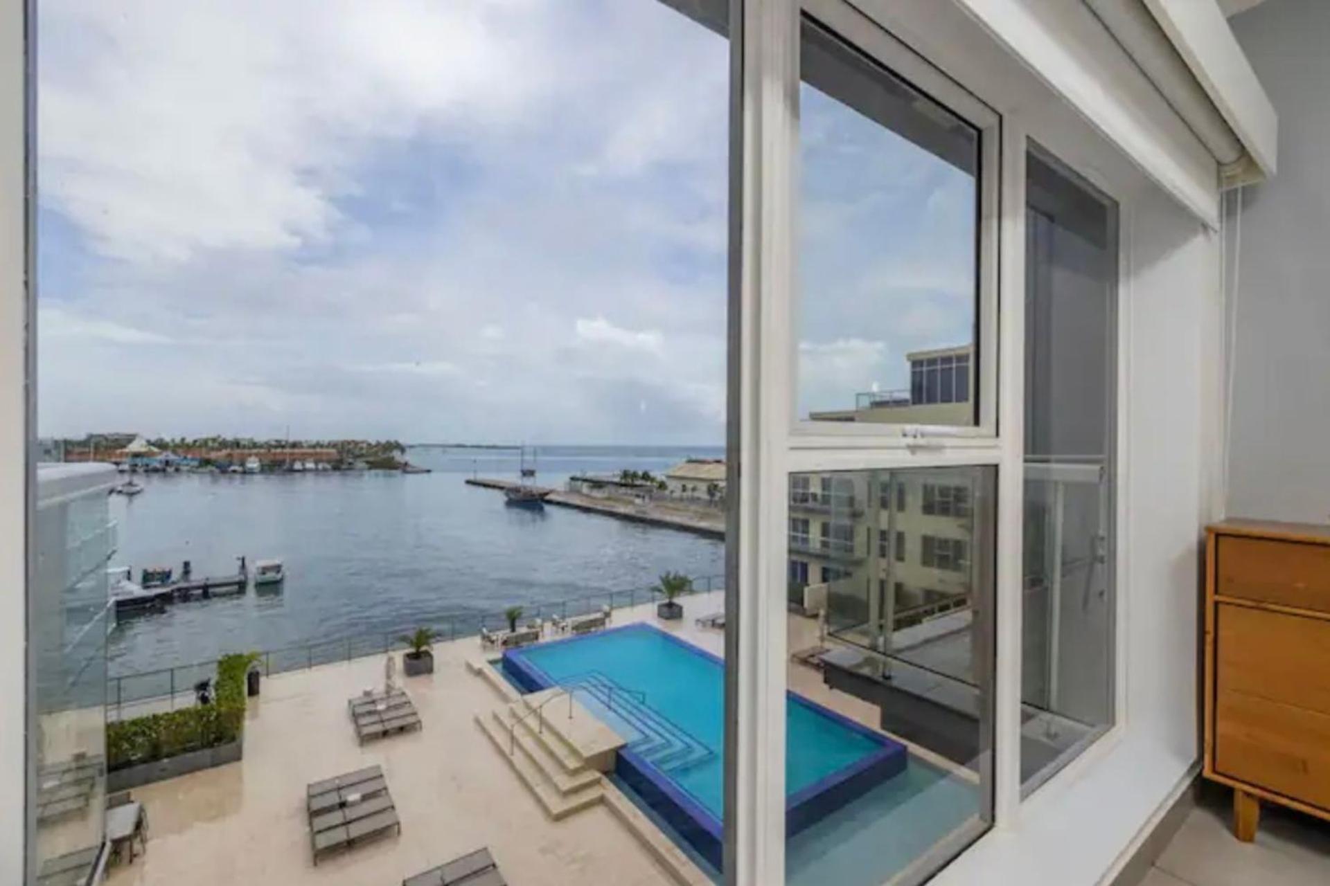 Apartment condo with ocean and harbor views Oranjestad, Aruba